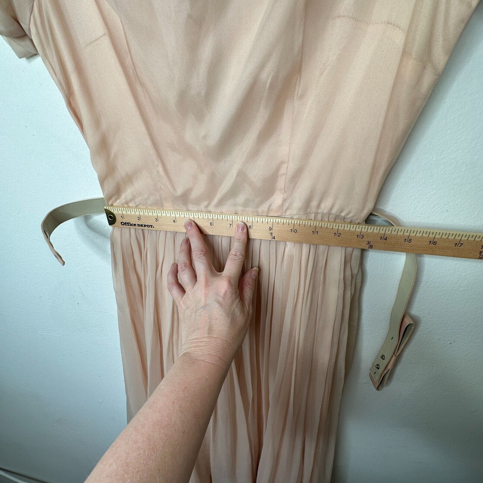 Vintage Vintage Sz 15 Peach Chiffon Pleated Belted Dress Drape Neck Size L / US 10 / IT 46 - 16 Thumbnail