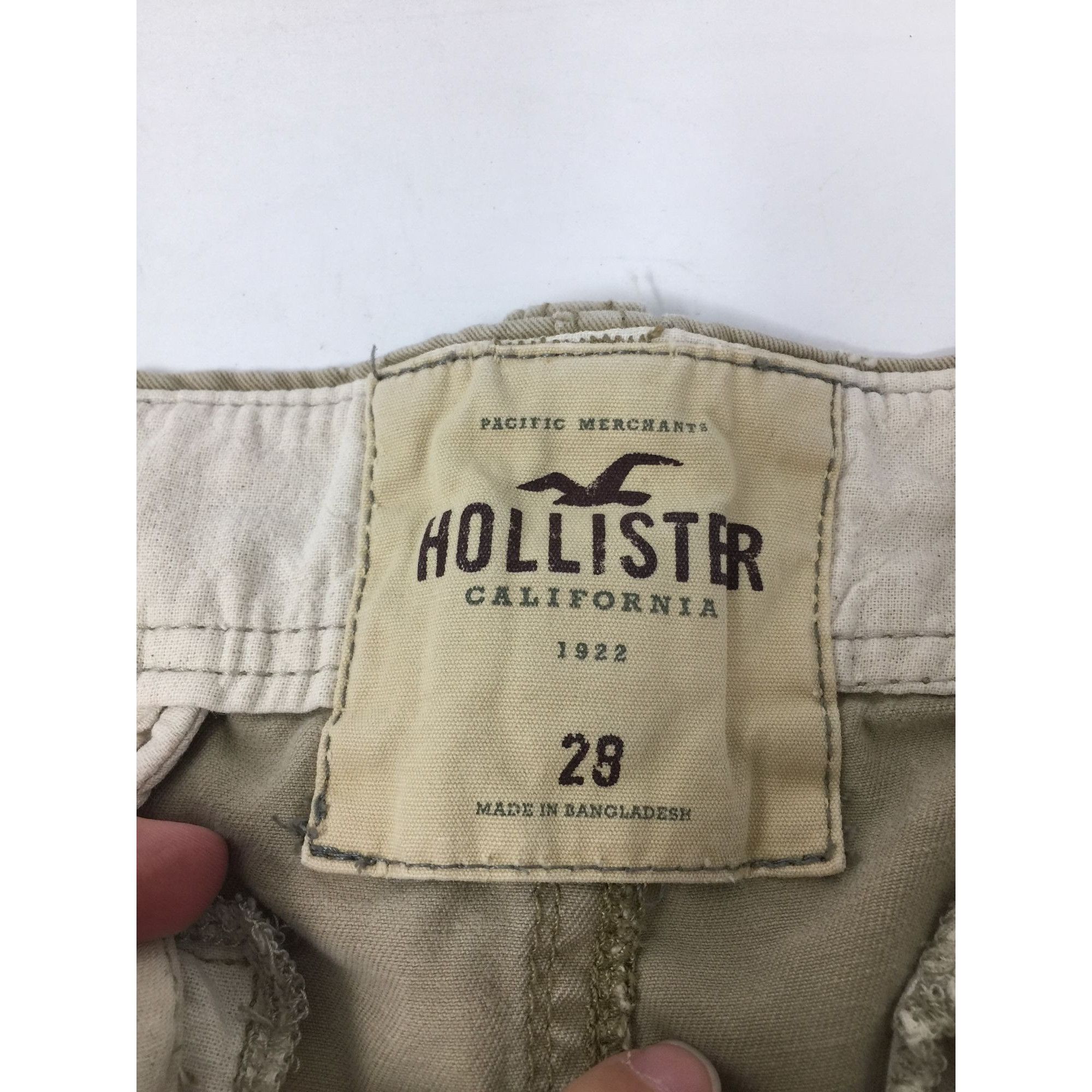 Hollister Men's Hollister Cargo Shorts with Pockets Size 28 Size US 28 / EU 44 - 6 Thumbnail