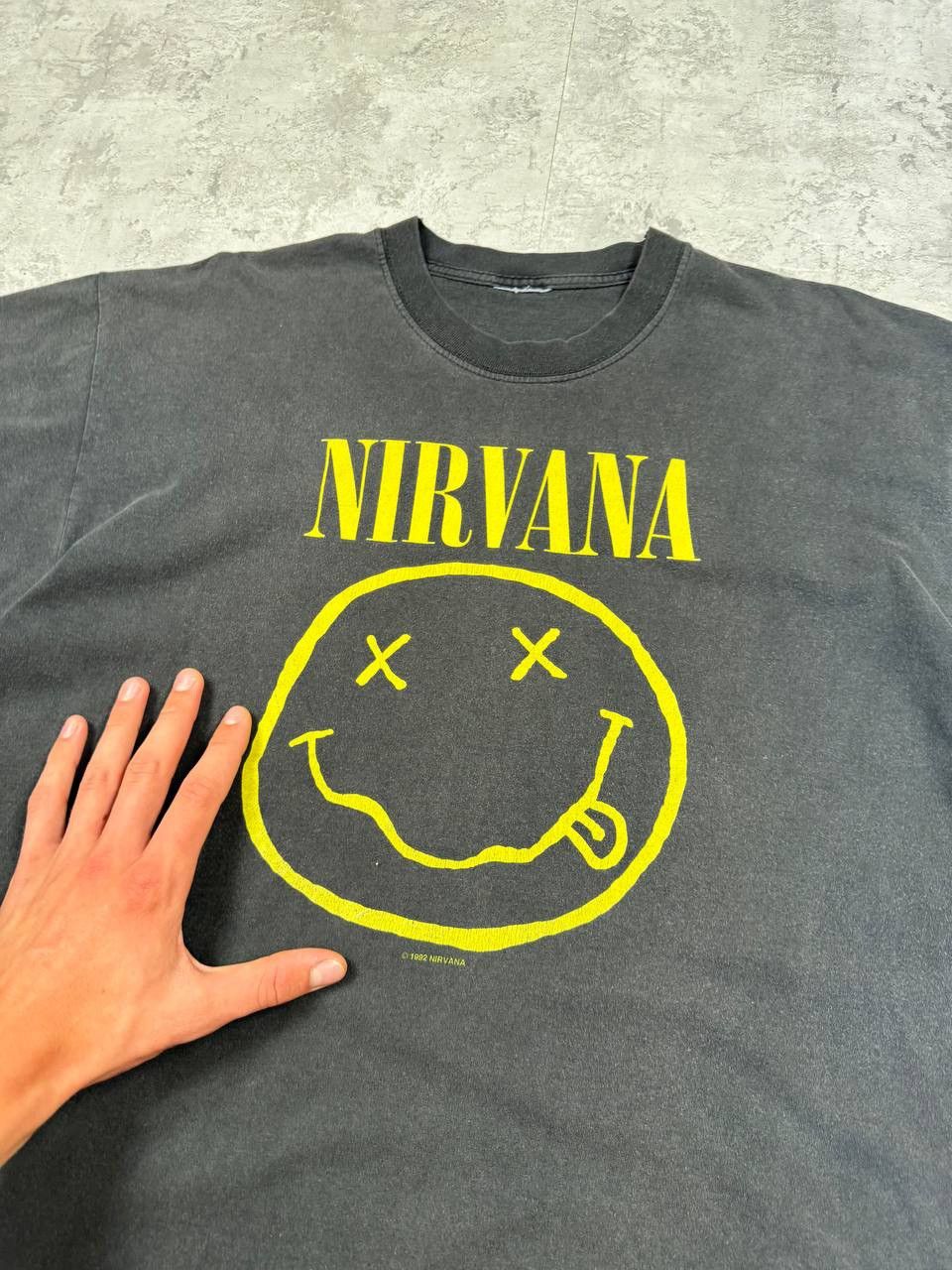 Band Tees Vintage Nirvana 1992 Smile Face T-Shirt Kurt Cobain Size US L / EU 52-54 / 3 - 5 Thumbnail