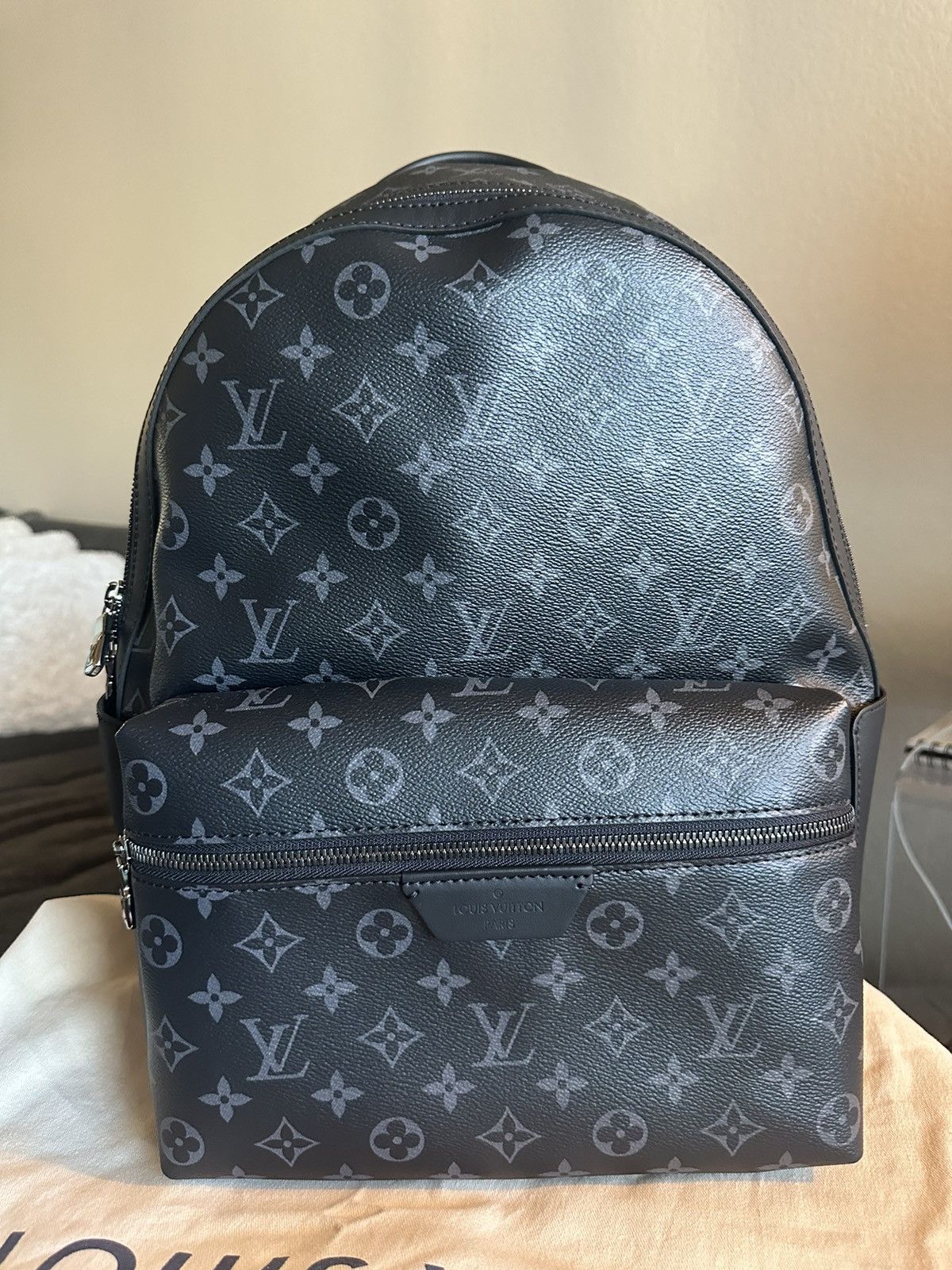 Louis Vuitton LV Backpack discovery PM Green Cloth ref.991104 - Joli Closet