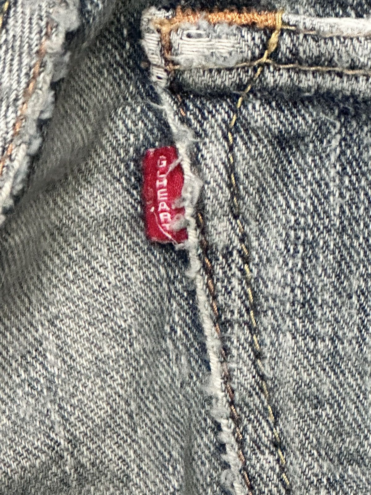 Japanese Brand GILHEART Distressed Japan Denim Straight Jeans With Faded Size US 33 - 10 Thumbnail