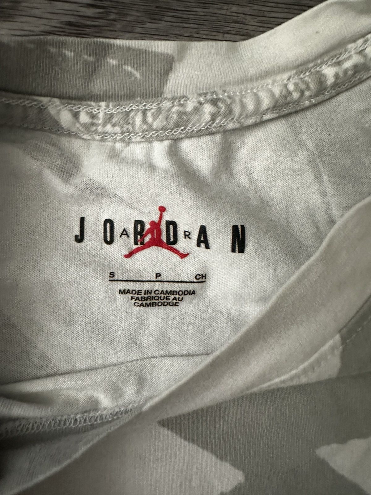 Jordan Brand Nike Jordan Essential Grey t shirt size S hype streetwear Size US S / EU 44-46 / 1 - 4 Thumbnail