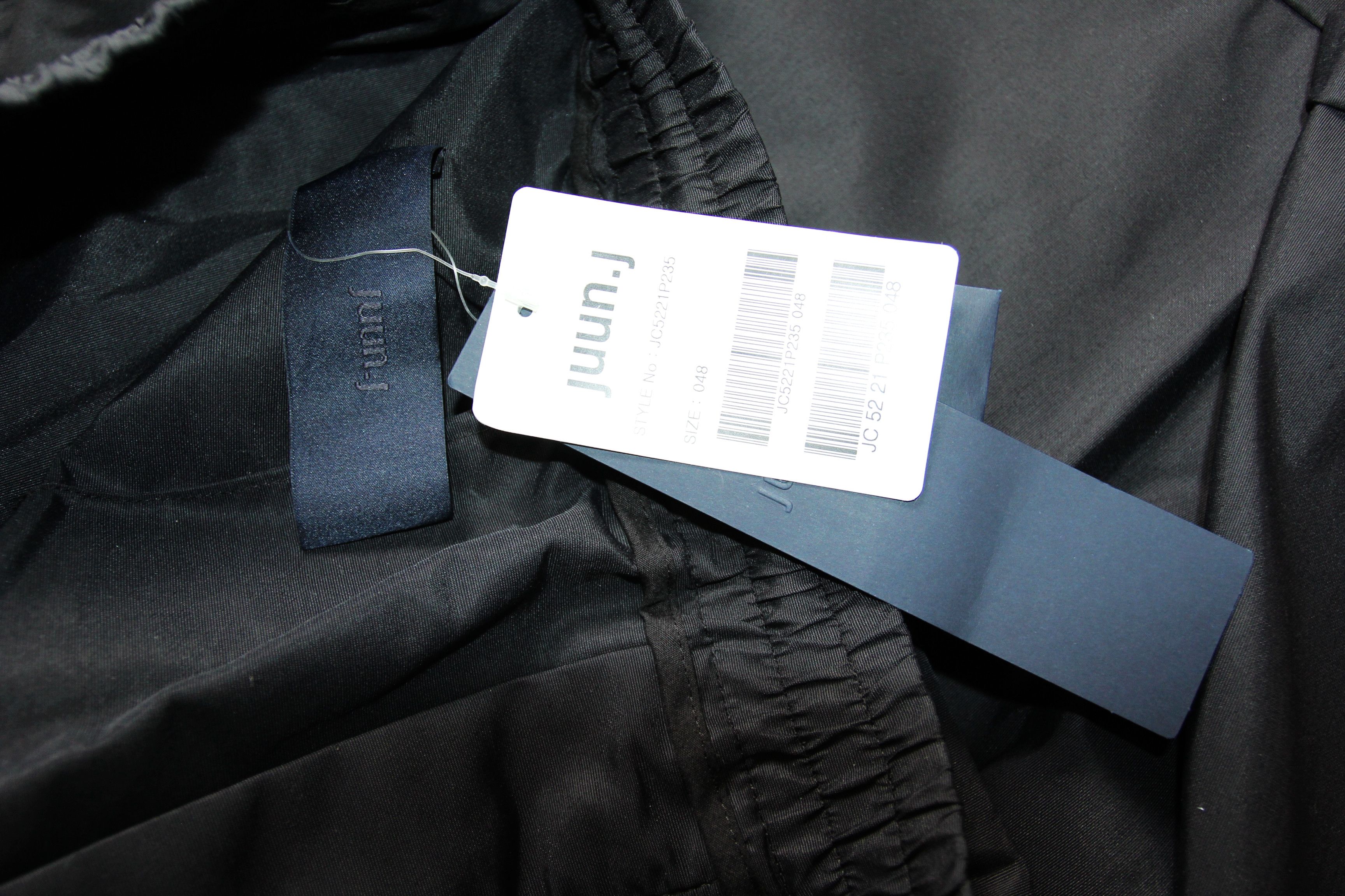 Juun.J BNWT SS25 JUUN.J CONVERTIBLE CARGO PANTS 48 Size US 32 / EU 48 - 11 Thumbnail