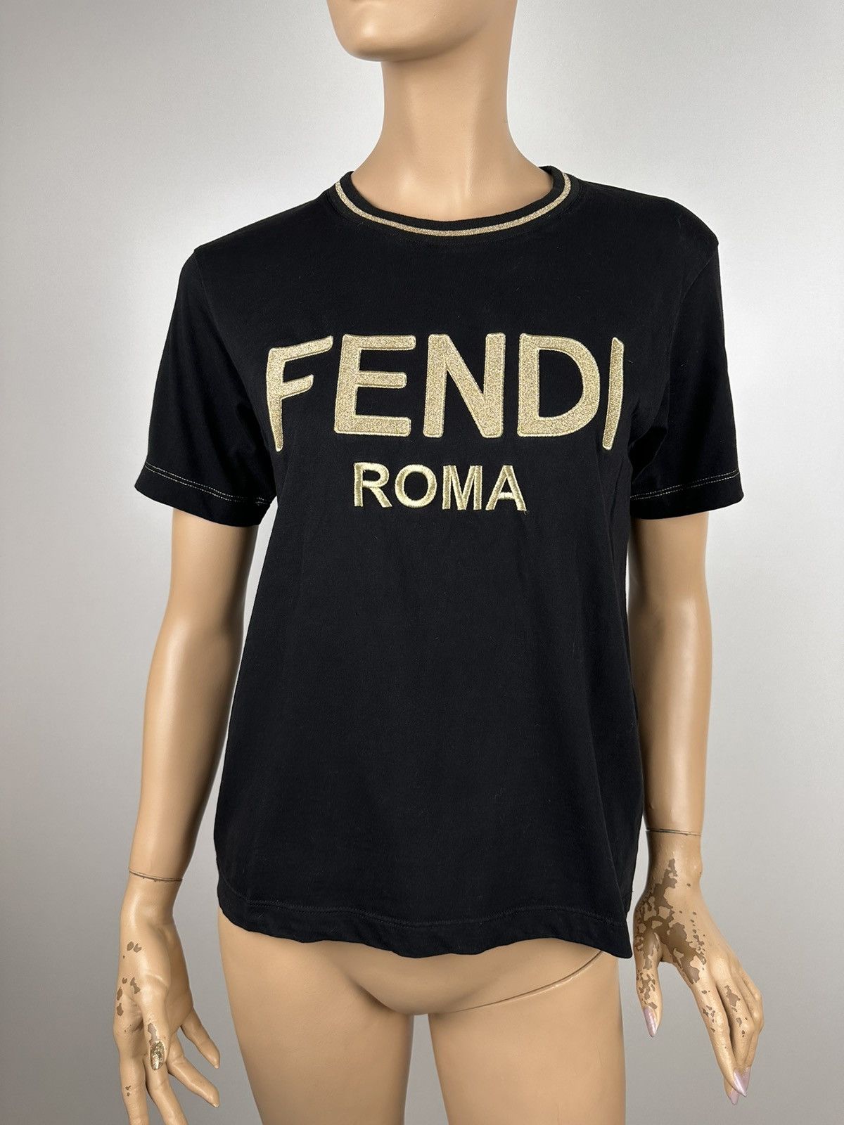Fendi T-shirt Fendi Size M / US 6-8 / IT 42-44 - 1 Thumbnail
