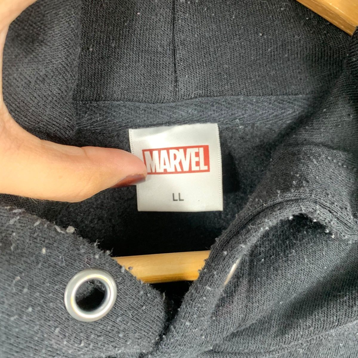 Marvel Comics MARVEL COMICS AVENGERS Iron Man Thor Captain America Hoodie Size US L / EU 52-54 / 3 - 8 Thumbnail