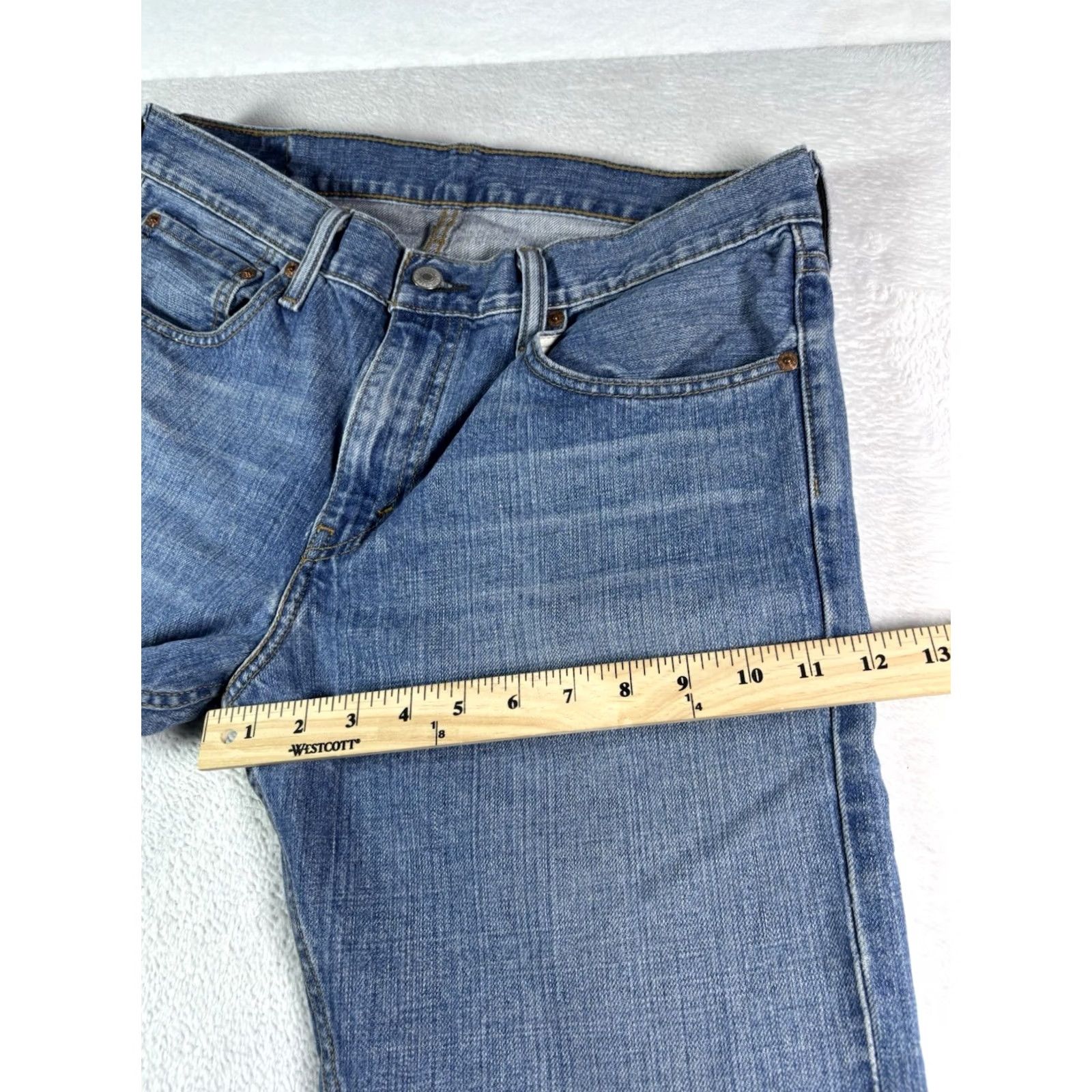 Levi's Levi's 527 Jeans Men Straight Light Wash Distressed Denim Size 34x34 34x32 Mid Rise 5-Pocket Vintage Blue Denim Regular Fit TGIFN? Size US 34 / EU 50 - 6 Thumbnail