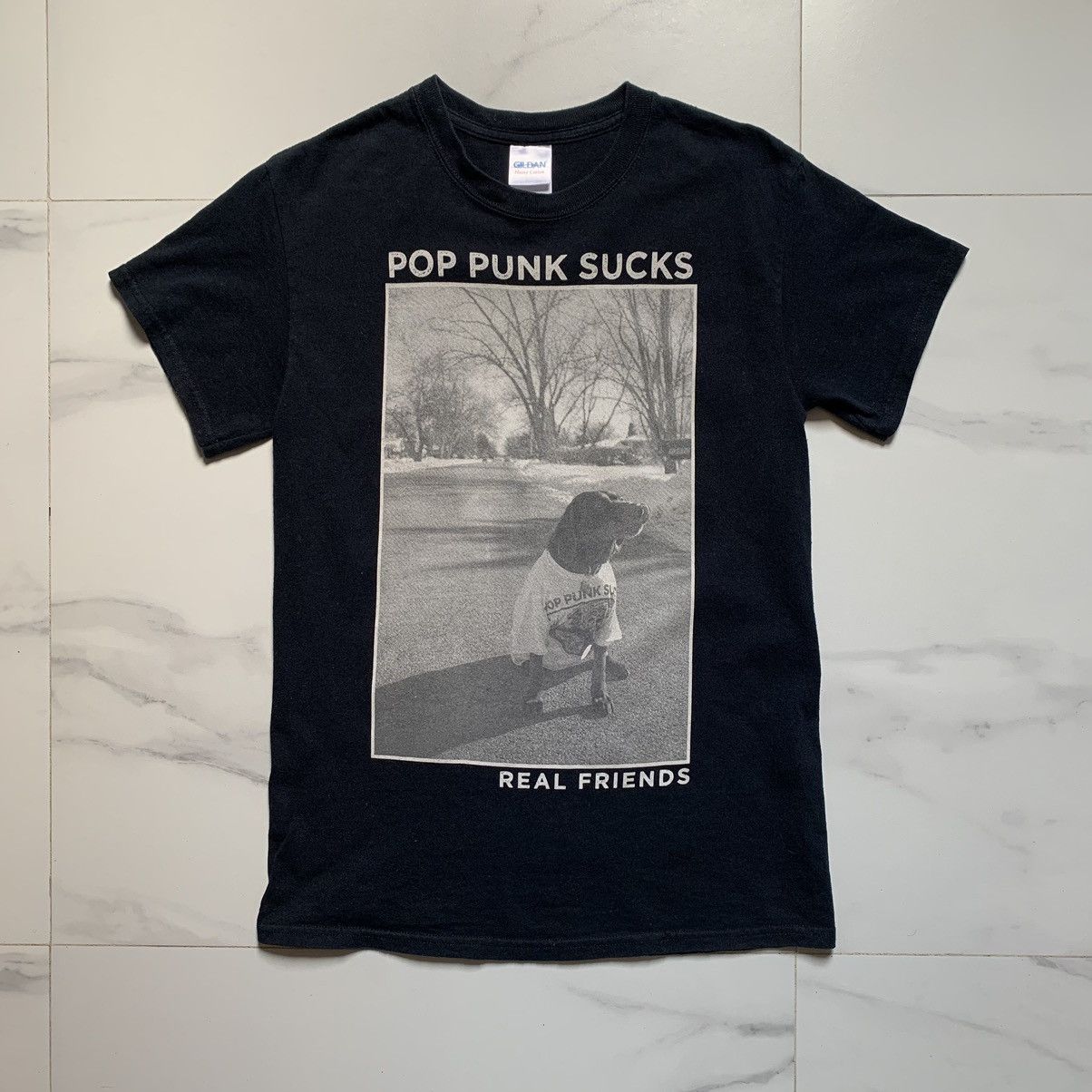 Band Tees × POP MAGAZINE Real Friends Pop Punk Sucks Dog T-Shirt Size US S / EU 44-46 / 1 - 2 Thumbnail