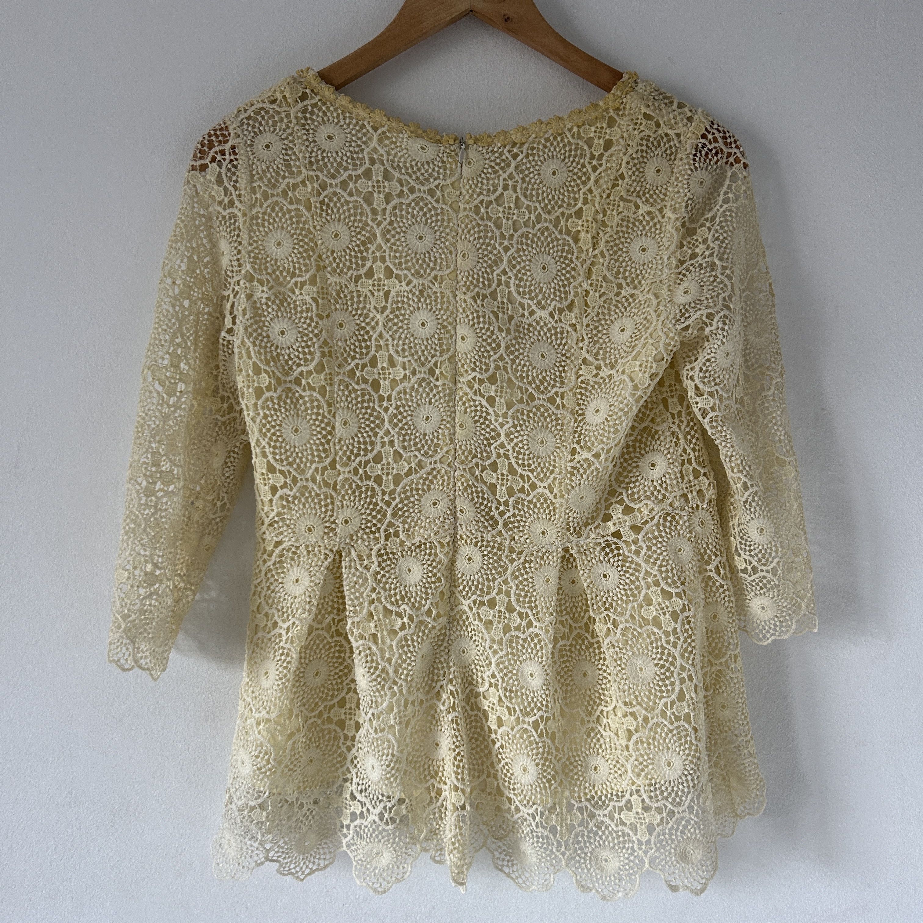 Vintage Vintage 70s ivory lace peplum blouse Size M / US 6-8 / IT 42-44 - 8 Thumbnail