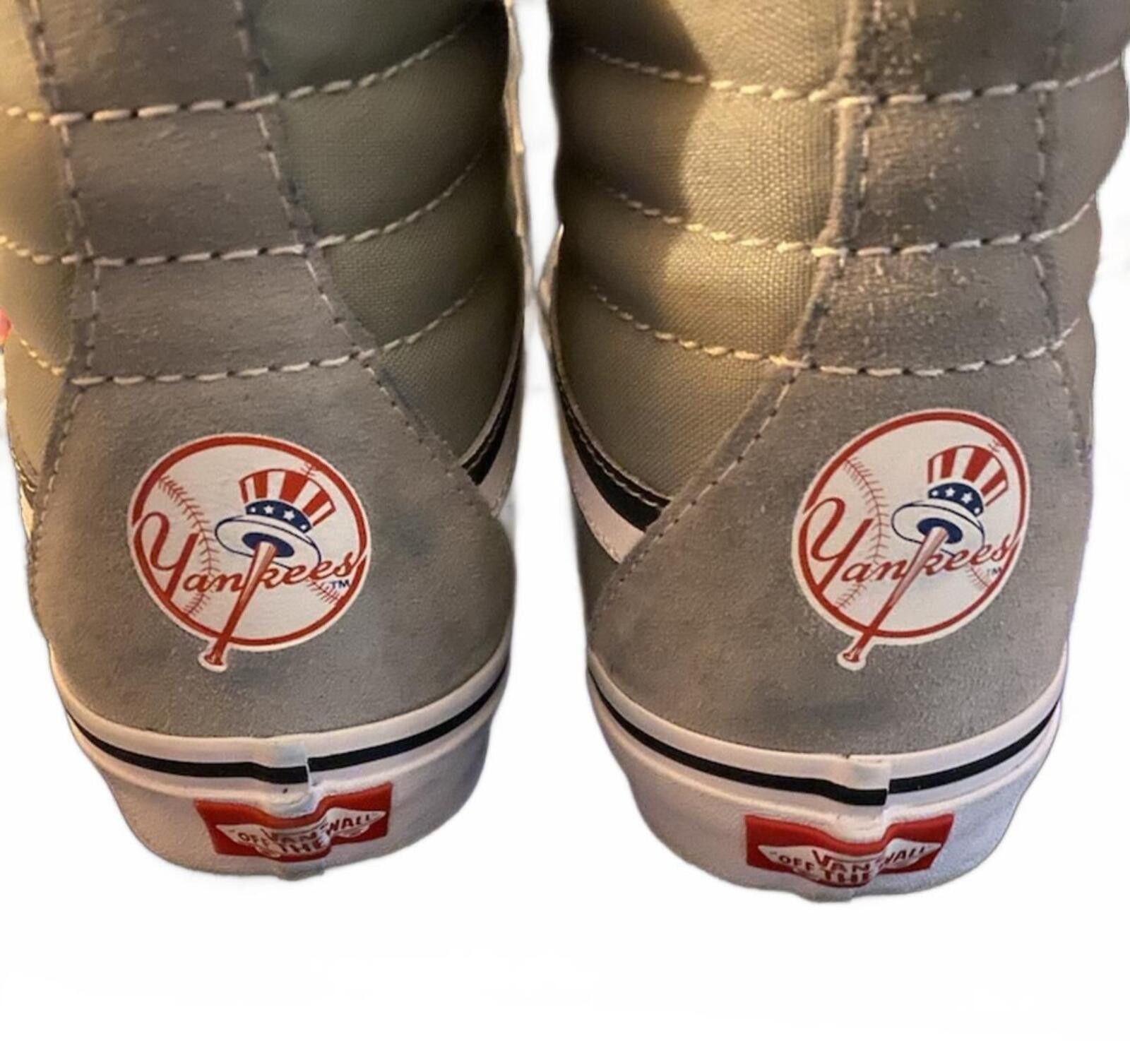 Vans Vans Sk8-Hi x MLB New York Yankees Sneakers Womens 9.5 Size US 9.5 / IT 39.5 - 2 Thumbnail
