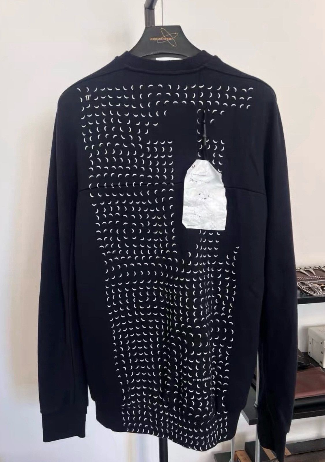 11 By Boris Bidjan Saberi 11ByBBS Crescent Moon Long-Sleeve Hoodie Size US XS / EU 42 / 0 - 1 Thumbnail