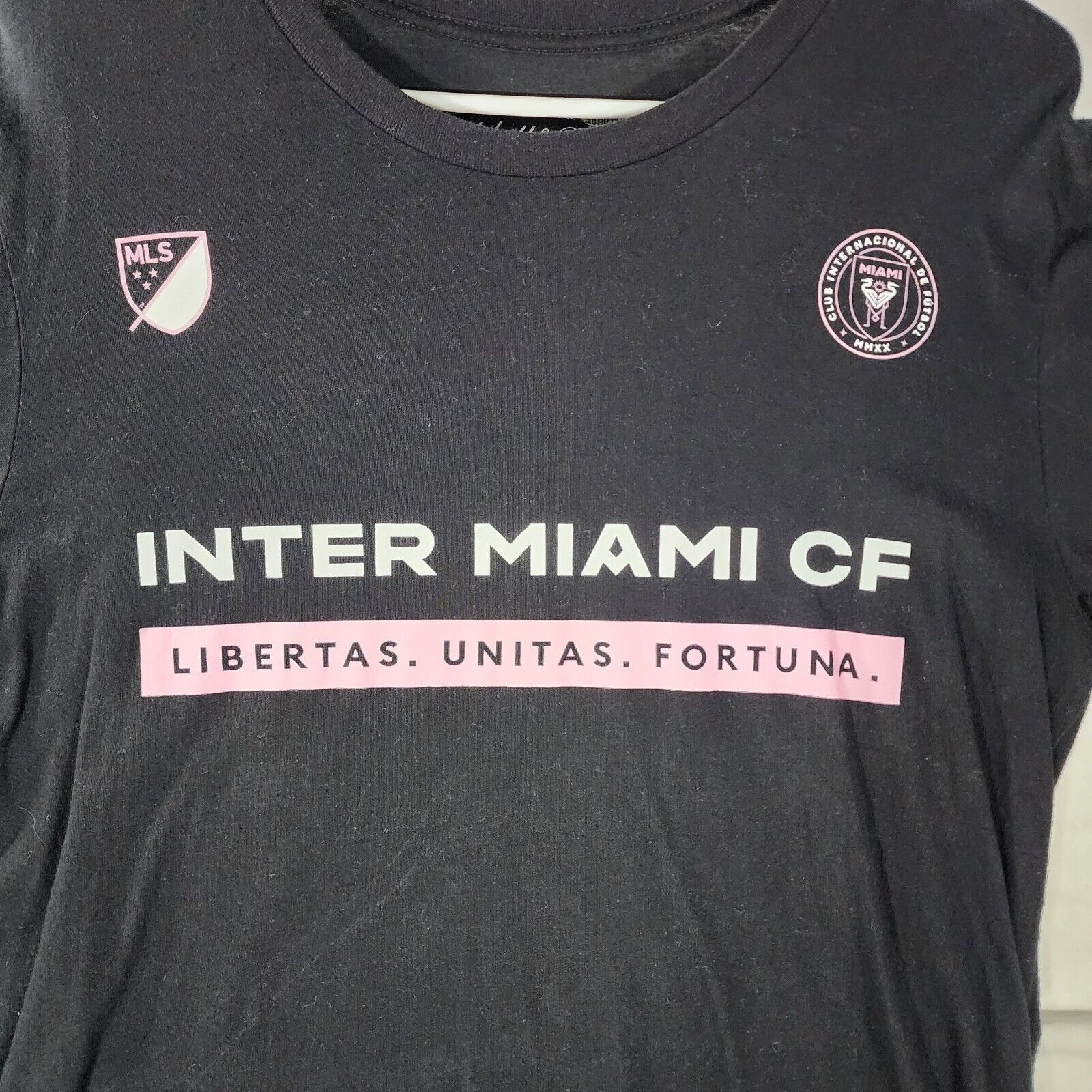 Mitchell & Ness Inter Miami CF Mitchell Ness T-Shirt Mens Sz M Soccer Futbol Size US M / EU 48-50 / 2 - 3 Thumbnail