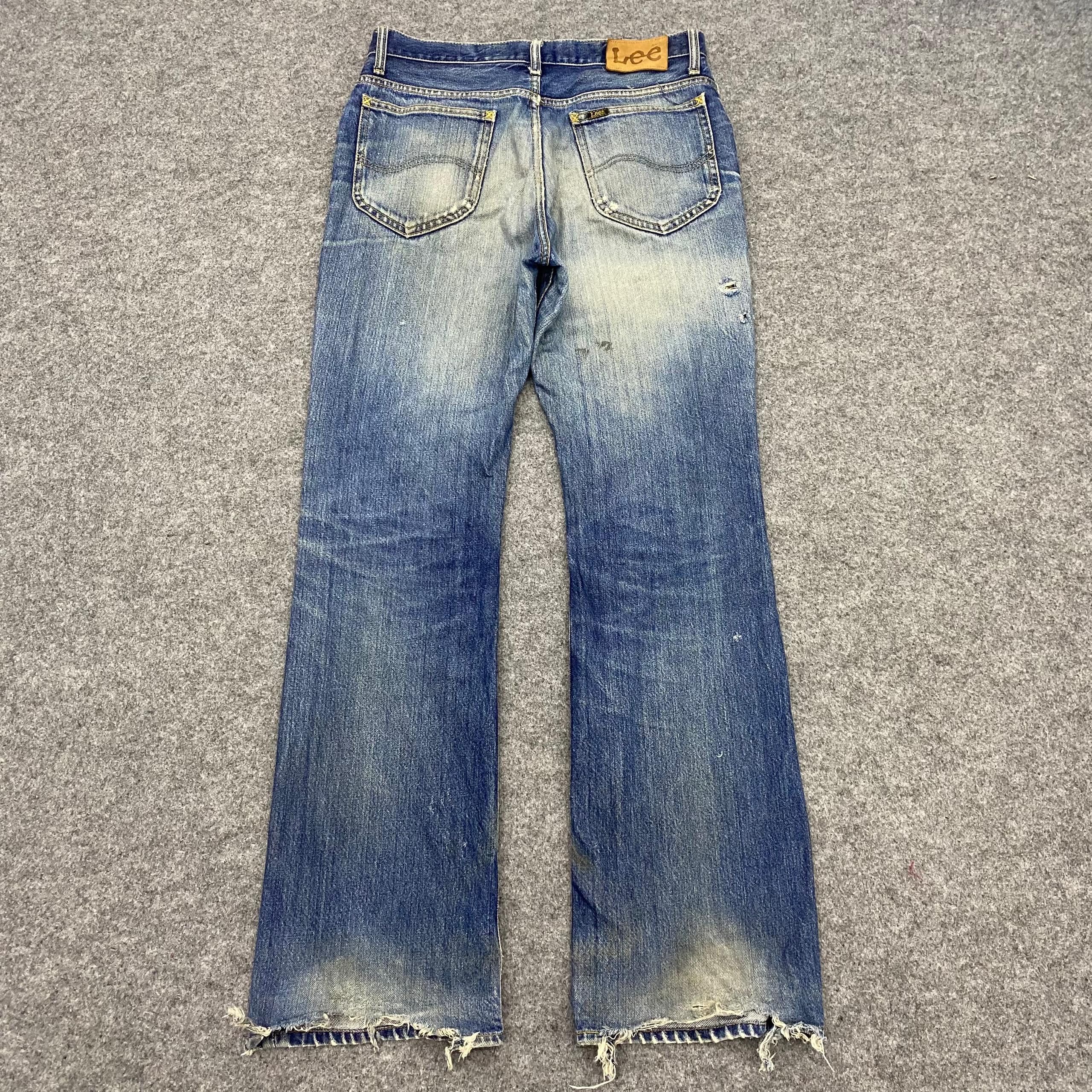 If Six Was Nine 💥Flare💥Vintage Lee Riders Distressed Denim Size US 32 / EU 48 - 3 Thumbnail