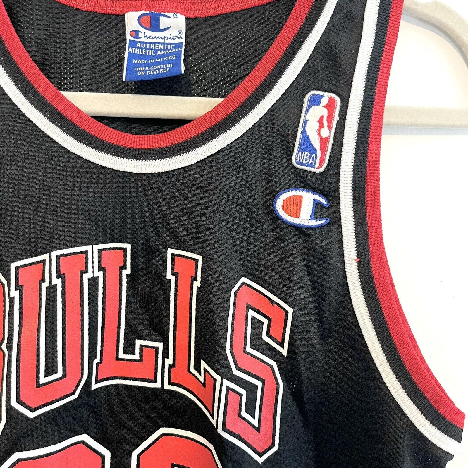 Champion 1990s Michael Jordan #23 Chicago Bulls Champion Jersey 14-16 Size US XS / EU 42 / 0 - 3 Thumbnail