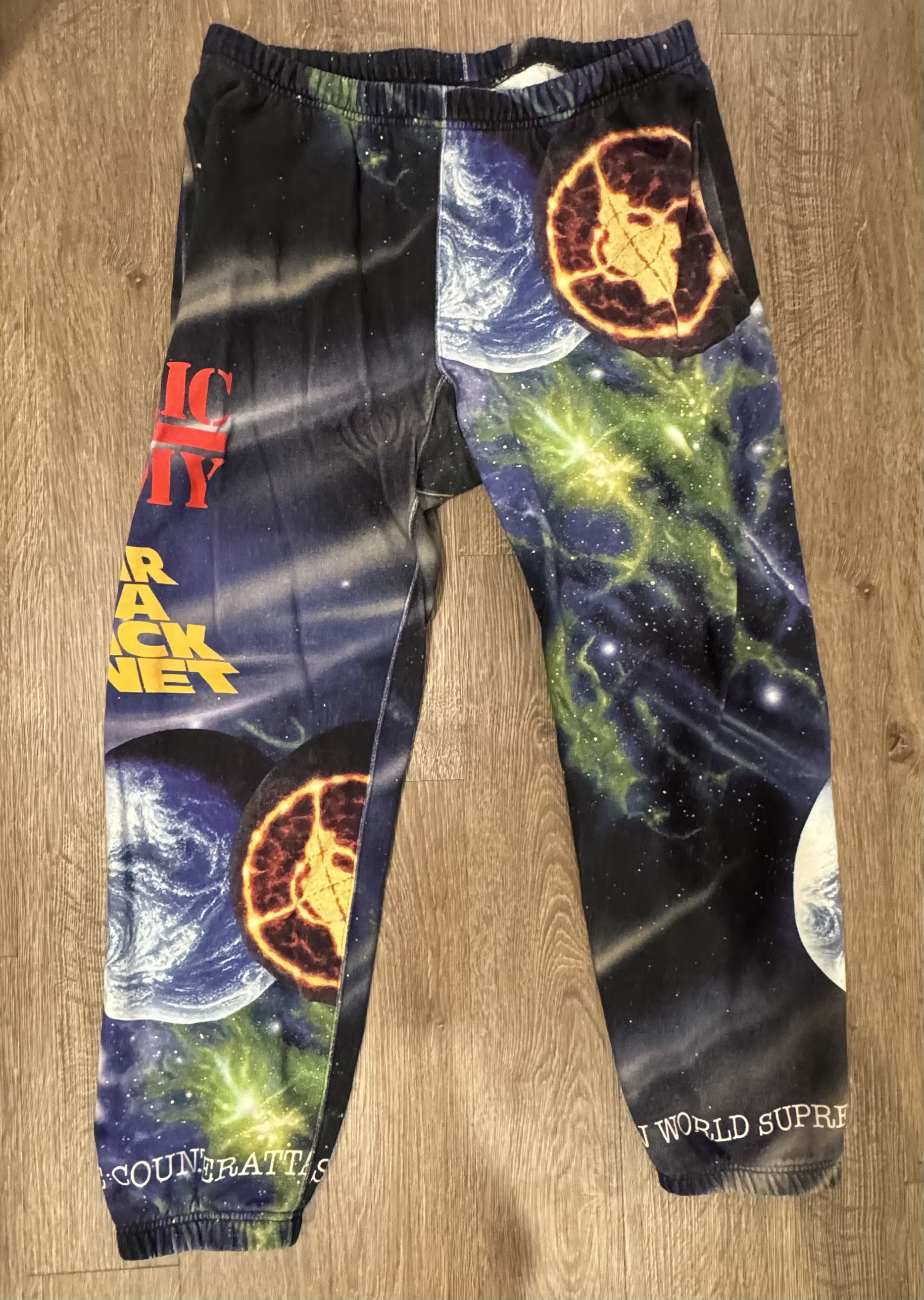 Supreme × Undercover Supreme Undercover Public Enemy Size US 32 / EU 48 - 1 Thumbnail