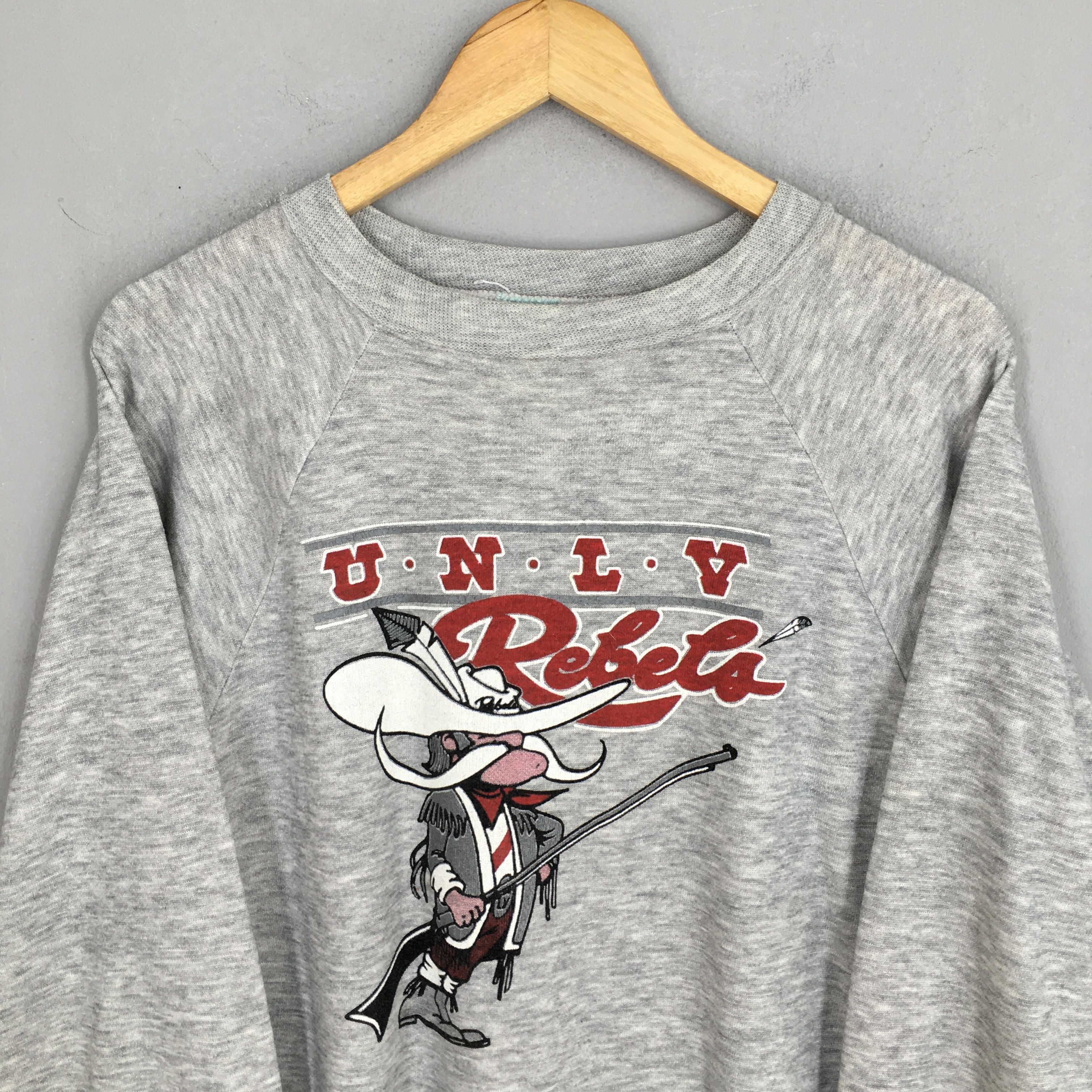 Signal Sport Vintage University Nevada Rebels Sweatshirt XLarge Size US XL / EU 56 / 4 - 2 Thumbnail
