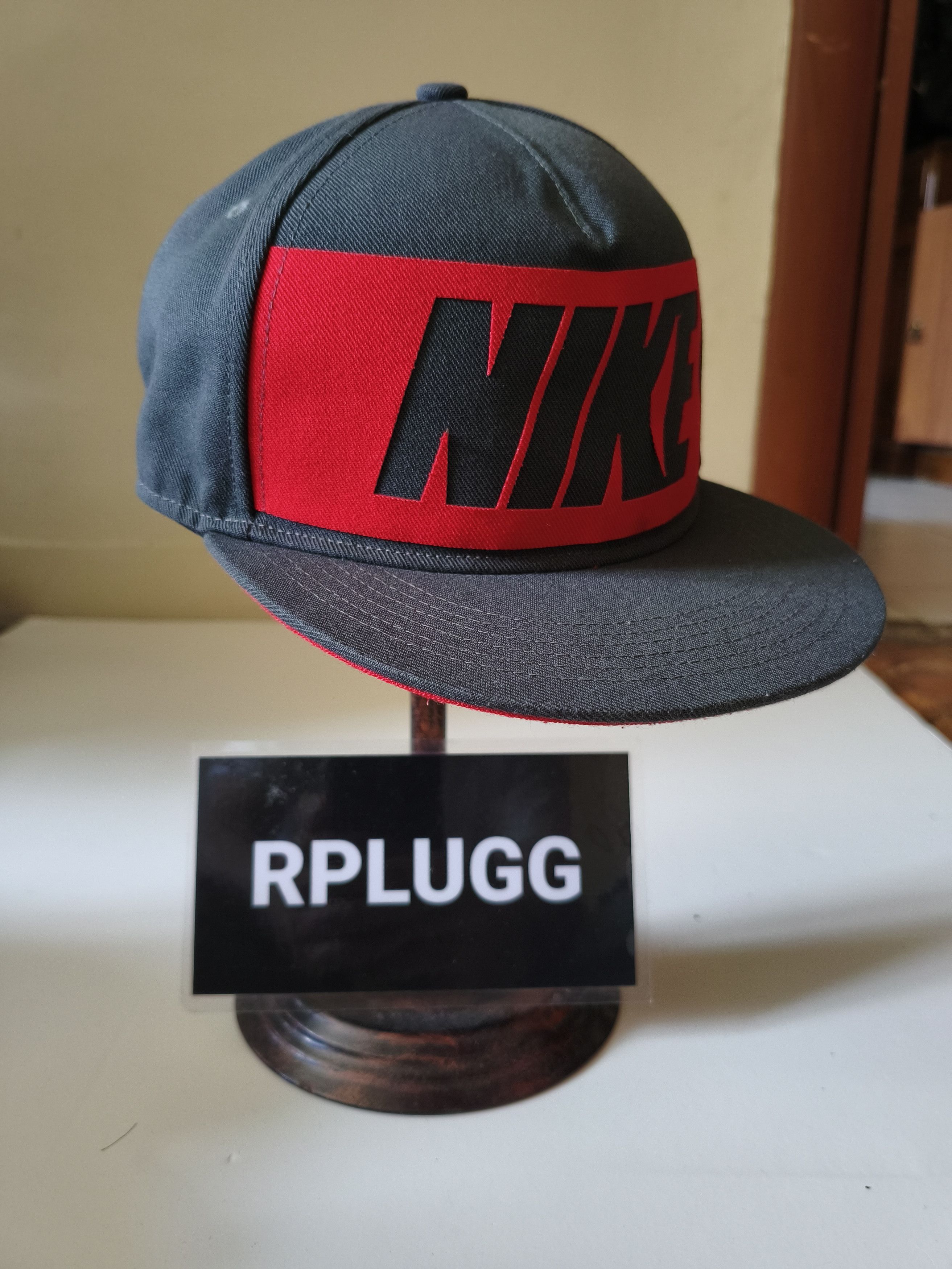 Nike Nike Big Logo Snapback Cap - Grey Red Panel Y2K Size ONE SIZE - 3 Thumbnail