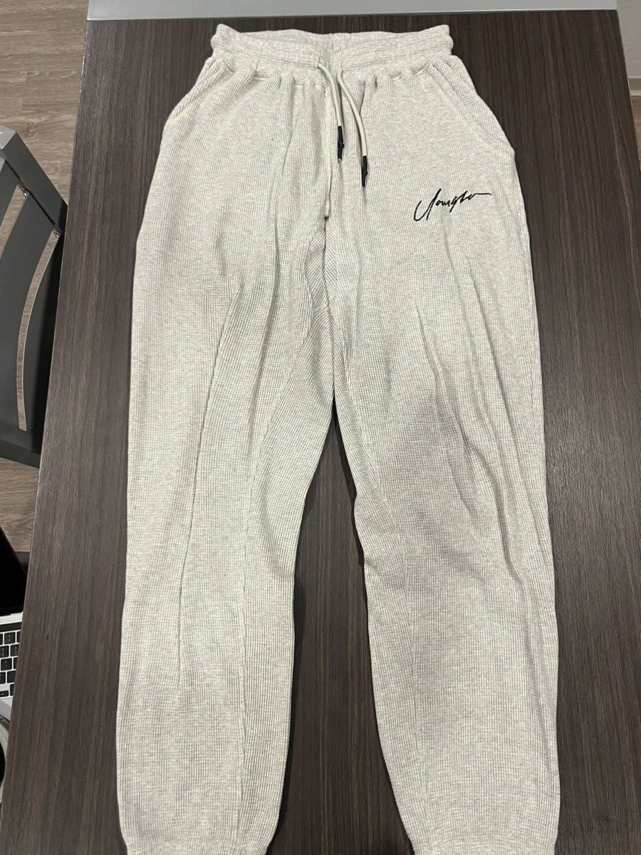 Youngla Woven Joggers Size Medium Gray Used