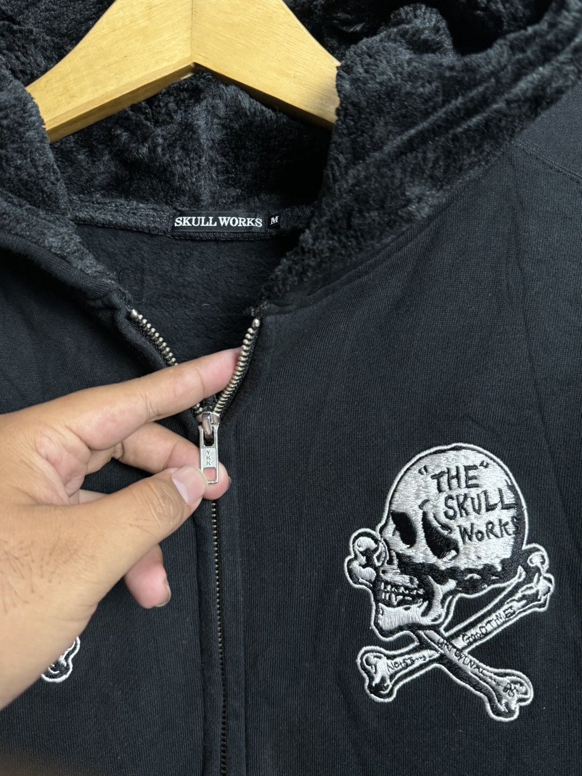 If Six Was Nine × Japanese Brand × Le Grande Bleu (L.G.B.) Double Skulls Works Velvet Hoodie Size US M / EU 48-50 / 2 - 5 Thumbnail