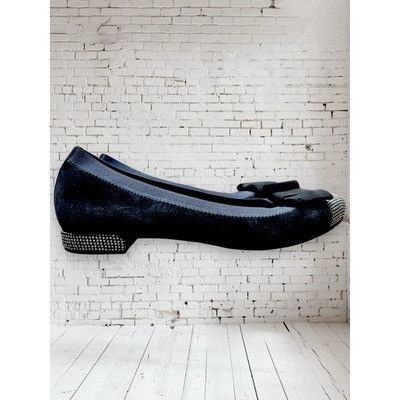 Stuart Weitzman $319 Stuart Weitzman Gray Cabot Studded Suede Bow Ballet Fla Size US 8 / IT 38 - 3 Thumbnail