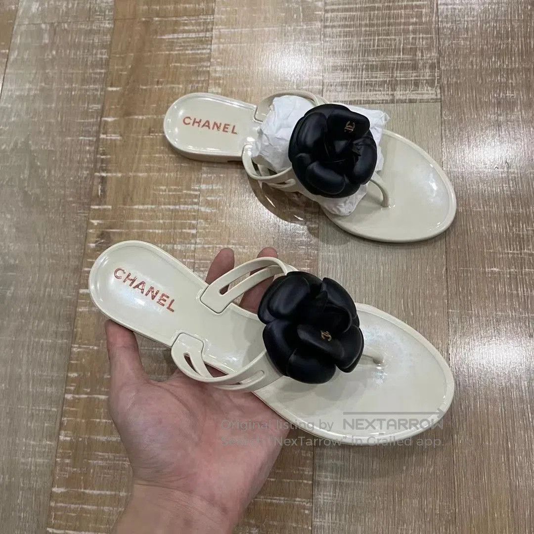 Chanel Chanel Camellia Sandals. Size US 7 / IT 37 - 3 Thumbnail