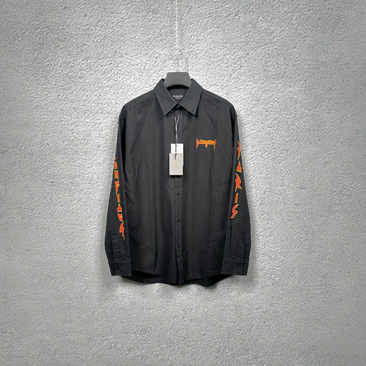 Balenciaga balenciaga lightning logo long sleeve shirt Size US M / EU 48-50 / 2 - 1 Thumbnail