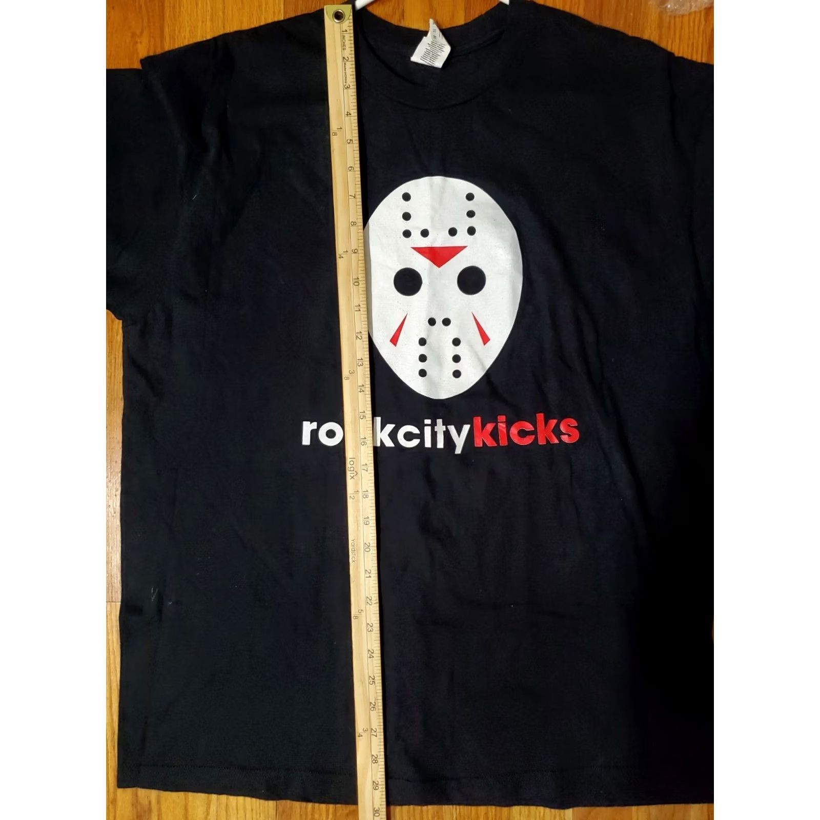 Gildan VINTAGE Rock City Kicks Jason Hockey Mask T Shirt XL Black Cotton Crew Neck Tee Size US XL / EU 56 / 4 - 8 Thumbnail