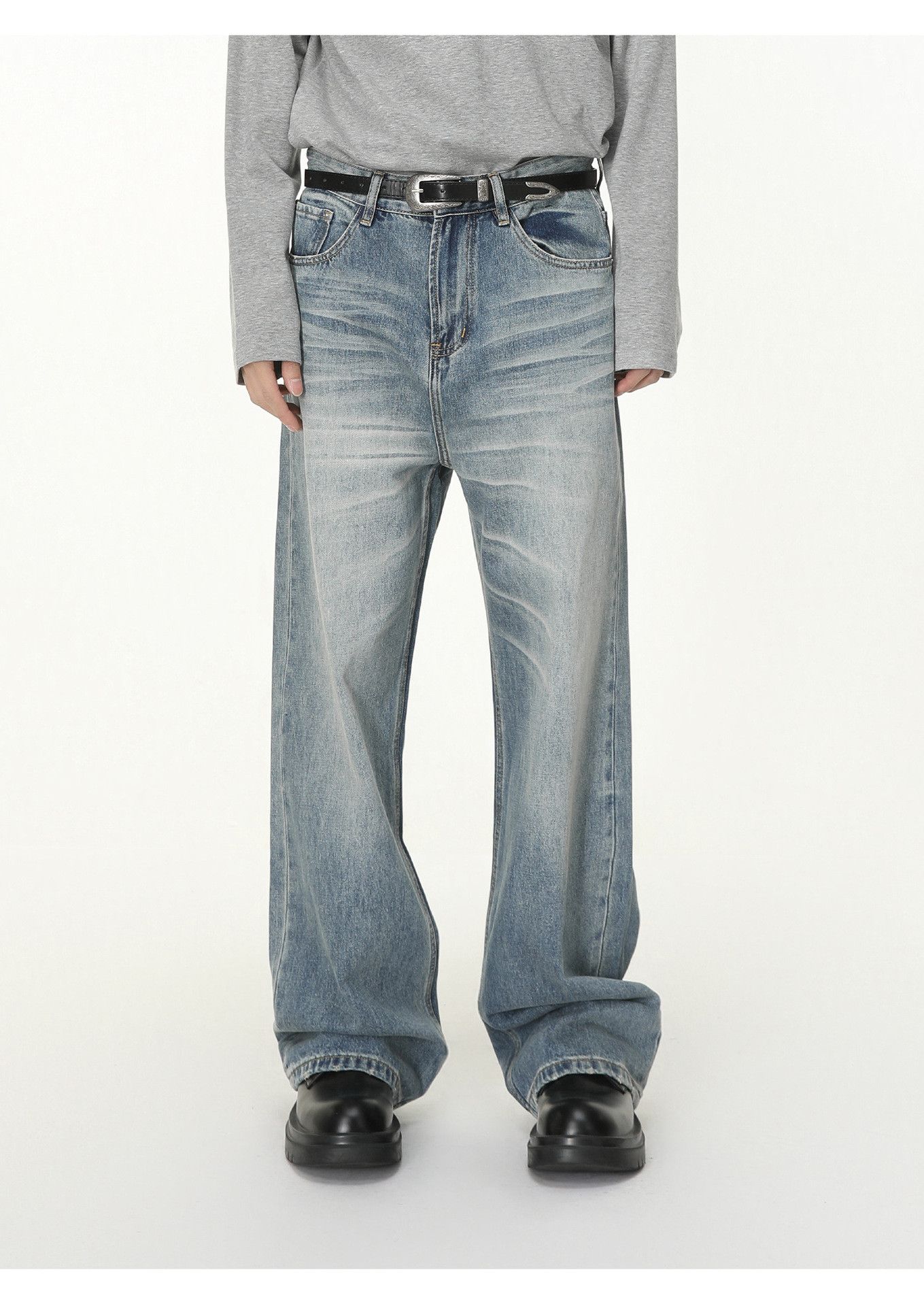 Vintage Men's washed distressed whiskered loose wide-leg jeans Size US 32 / EU 48 - 1 Thumbnail