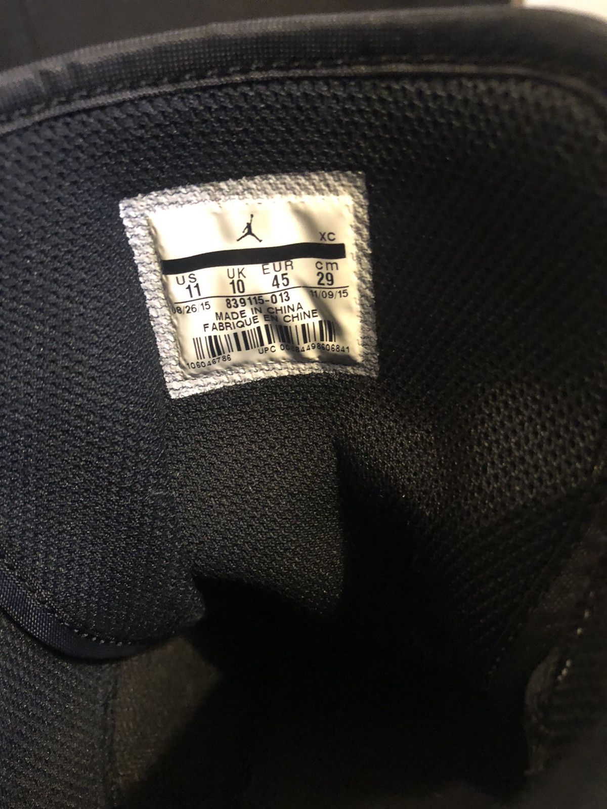 Jordan Brand × Nike Jordan 1 Unsupreme Size US 11 / EU 44 - 7 Thumbnail