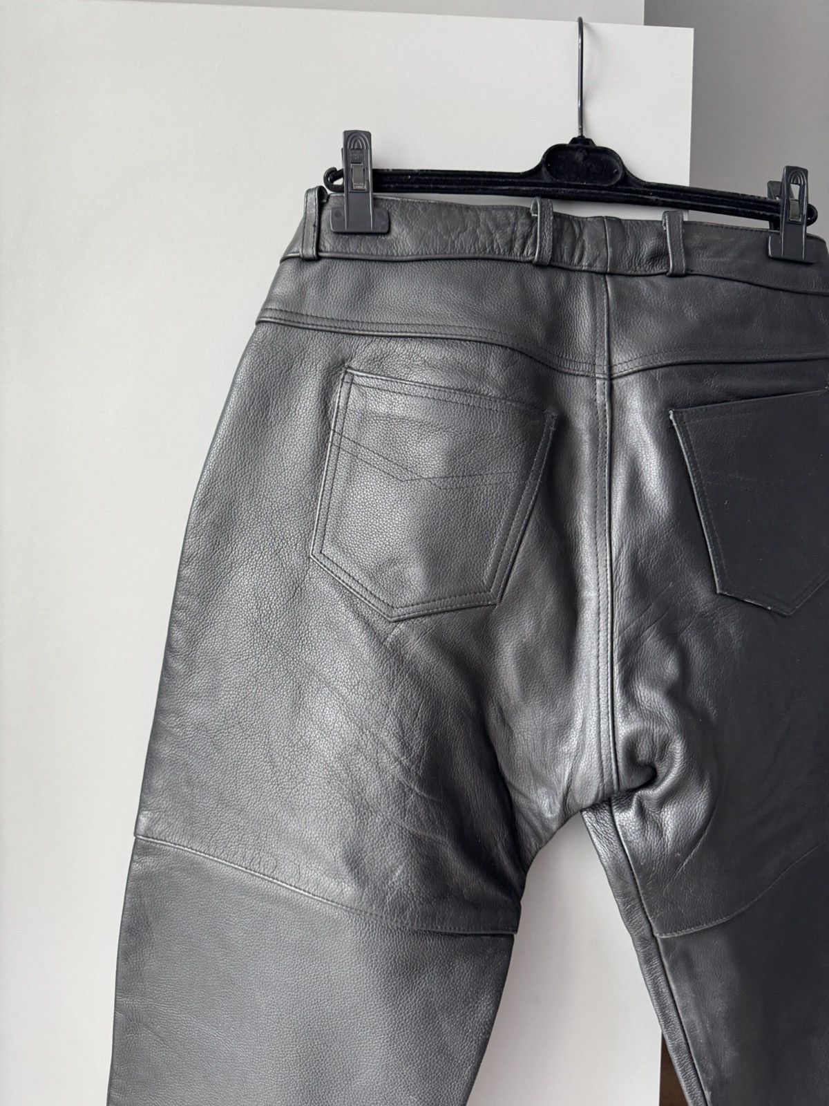 Japanese Brand Vintage Leather Motorcycle Biker Pants Size US 36 / EU 52 - 8 Thumbnail