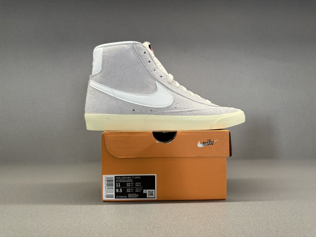 Nike Nike Blazer Mid 77 SE Vintage Light Bone Alabaster Women’s Size US 11 / IT 41 - 4 Thumbnail
