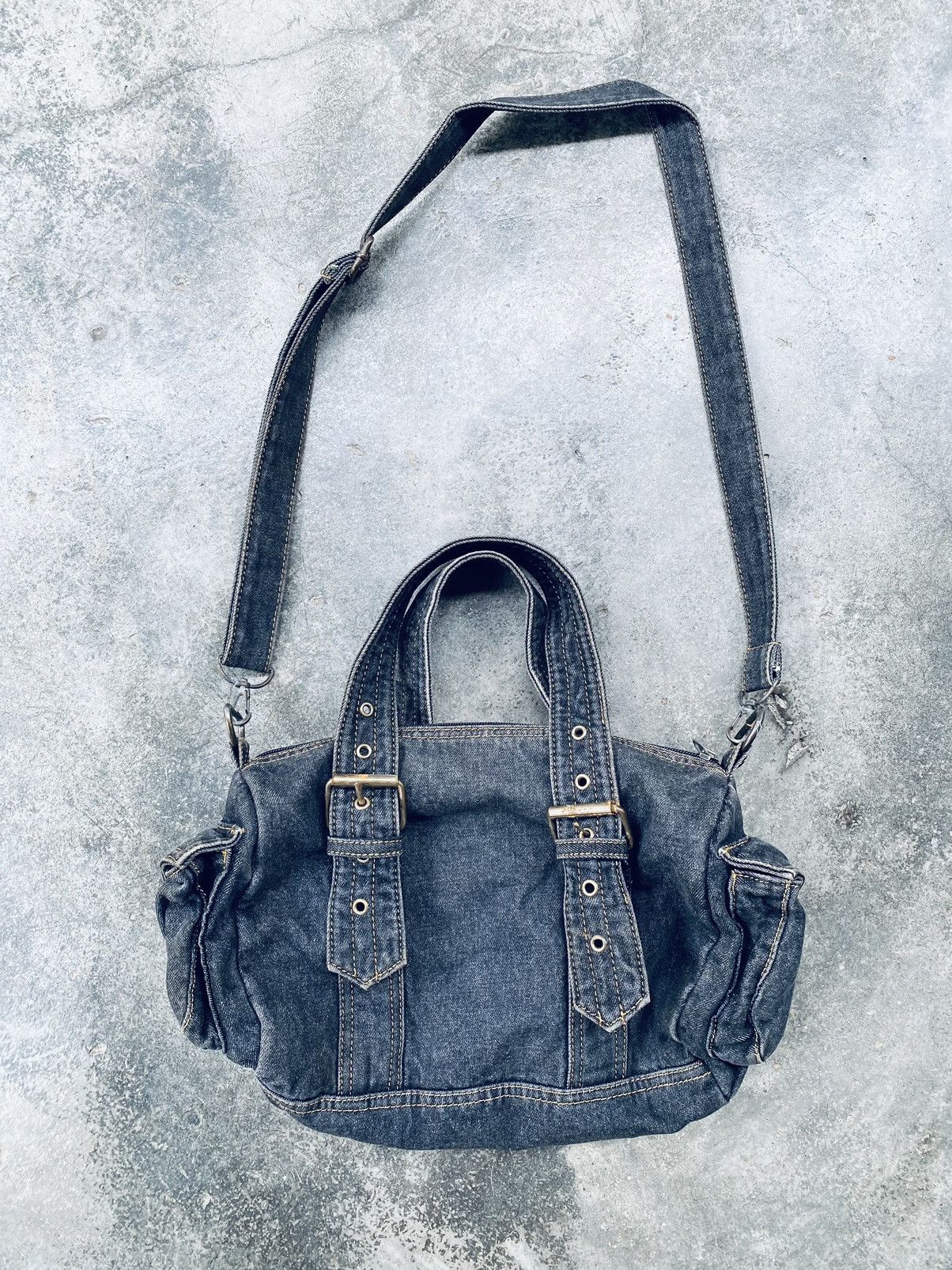Vintage Vintage 21735 Japan Fabric Black Cross Body Denim Bag Size ONE SIZE - 2 Thumbnail