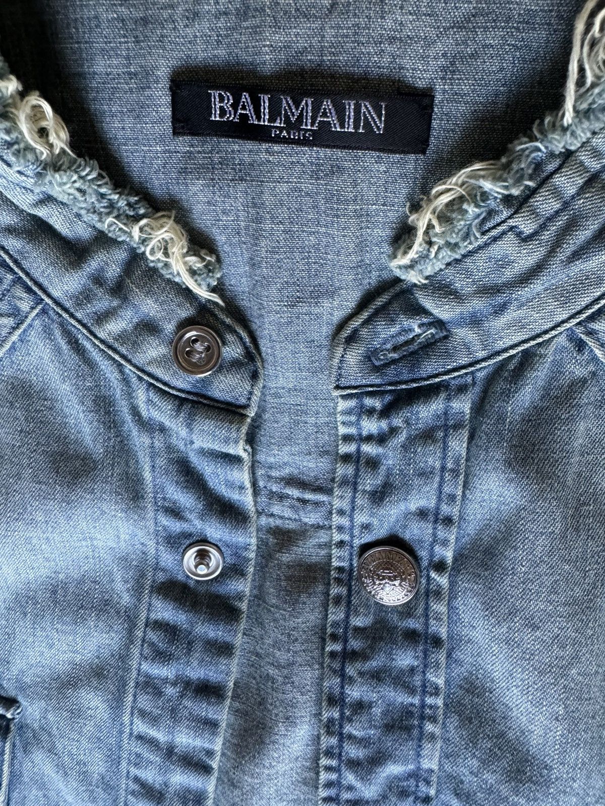 Balmain Balmain Distressed Denim Button-Up Size US M / EU 48-50 / 2 - 4 Thumbnail