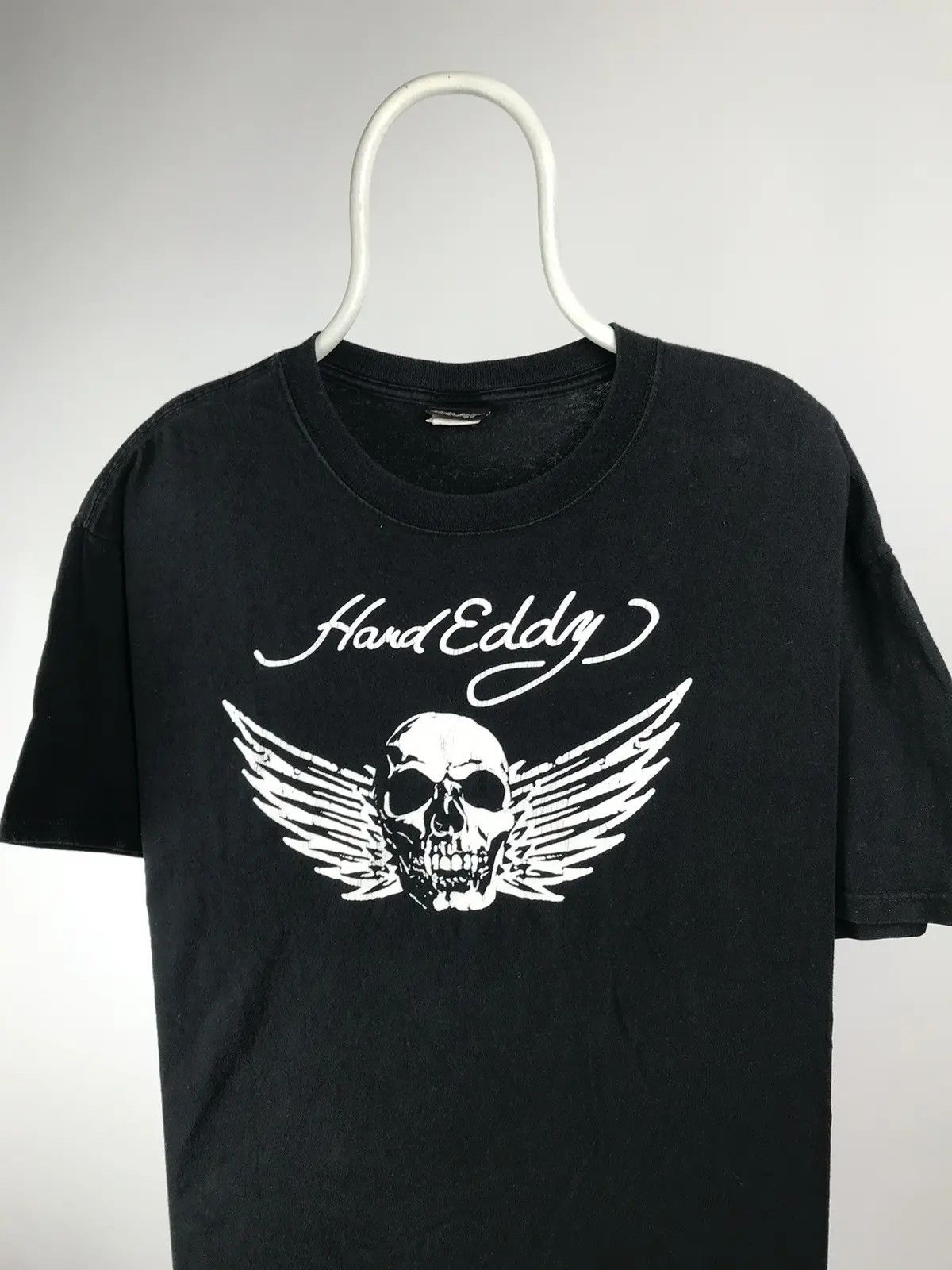 Band Tees Hard eddy T-shirt vintage skulls band tee size XLarge Size US XL / EU 56 / 4 - 2 Thumbnail
