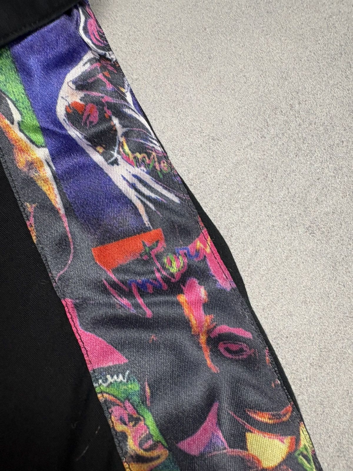 Versace Versace Classic 90s Art Panel Shirt Graphic Inserts Archive Size US M / EU 48-50 / 2 - 15 Thumbnail