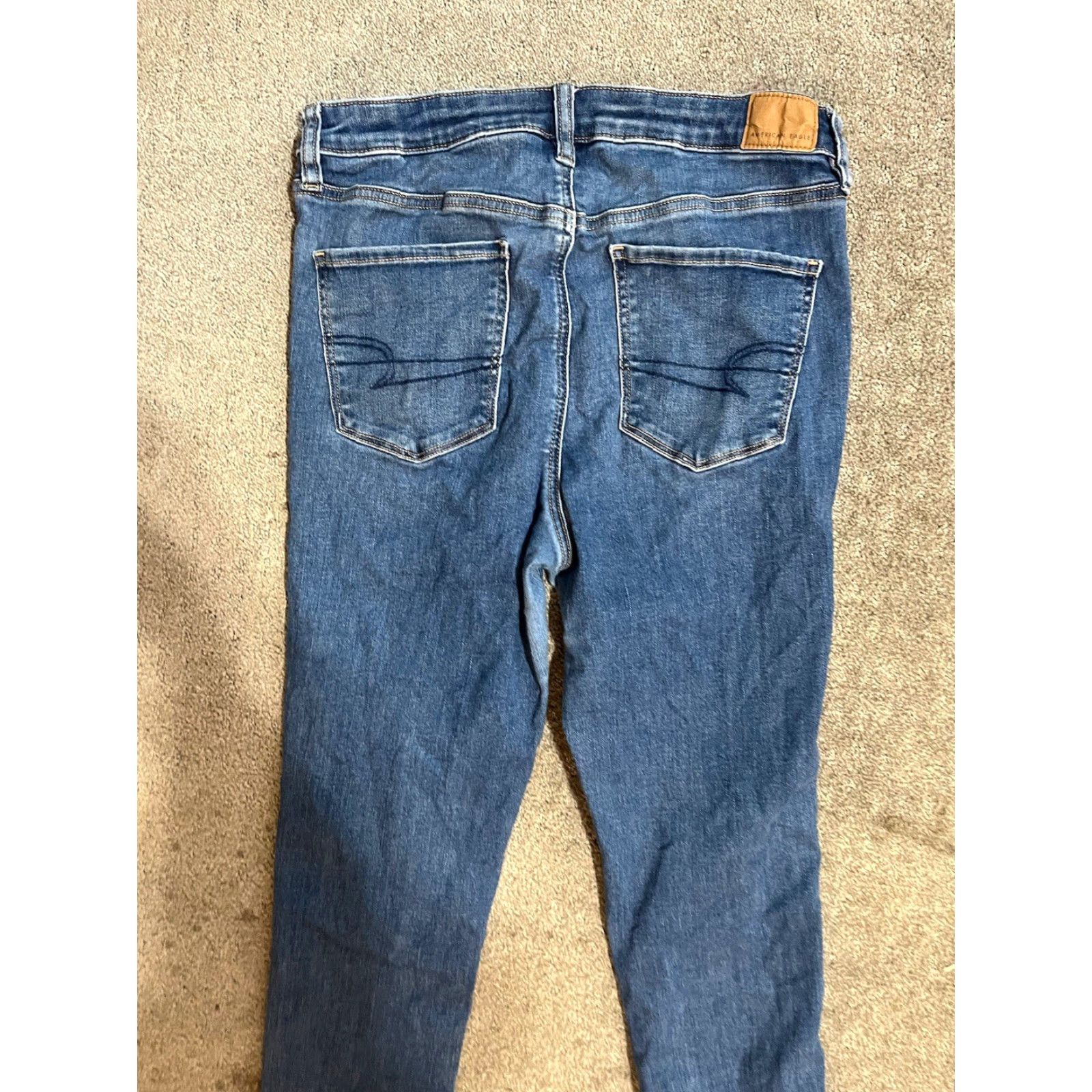 American Eagle Outfitters VINTAGE American Eagle Blue Super Stretch Hi-Rise Jegging Pants 12 Reg MedWash Distresse Females/Women (if applicable) Size 34" / US 12 / IT 48 - 2 Thumbnail