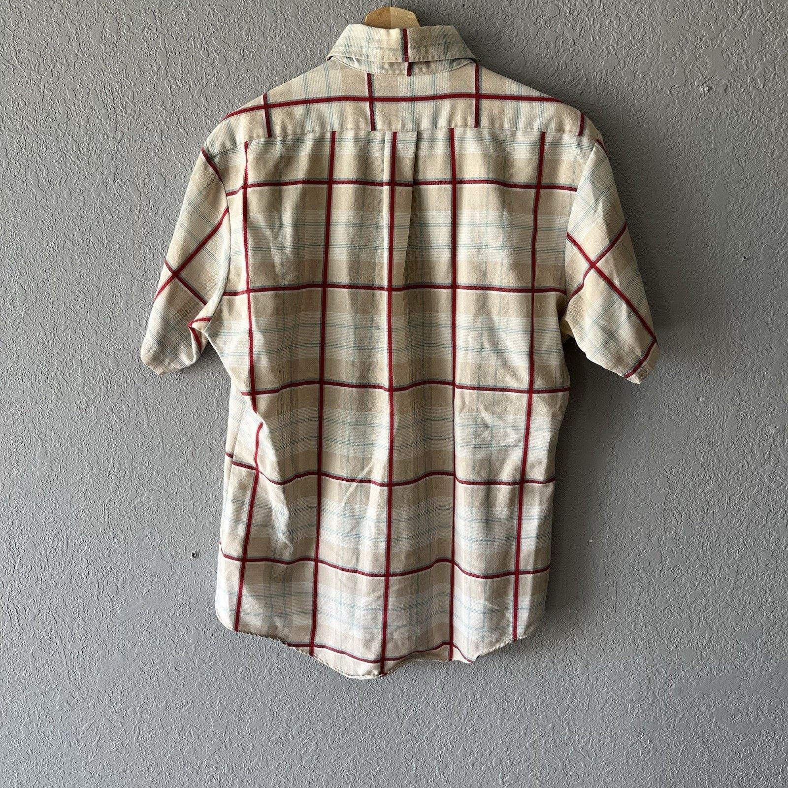 Vintage Vintage Oakton Button Down Shirt Mens Medium Plaid Cropped Size US M / EU 48-50 / 2 - 6 Thumbnail