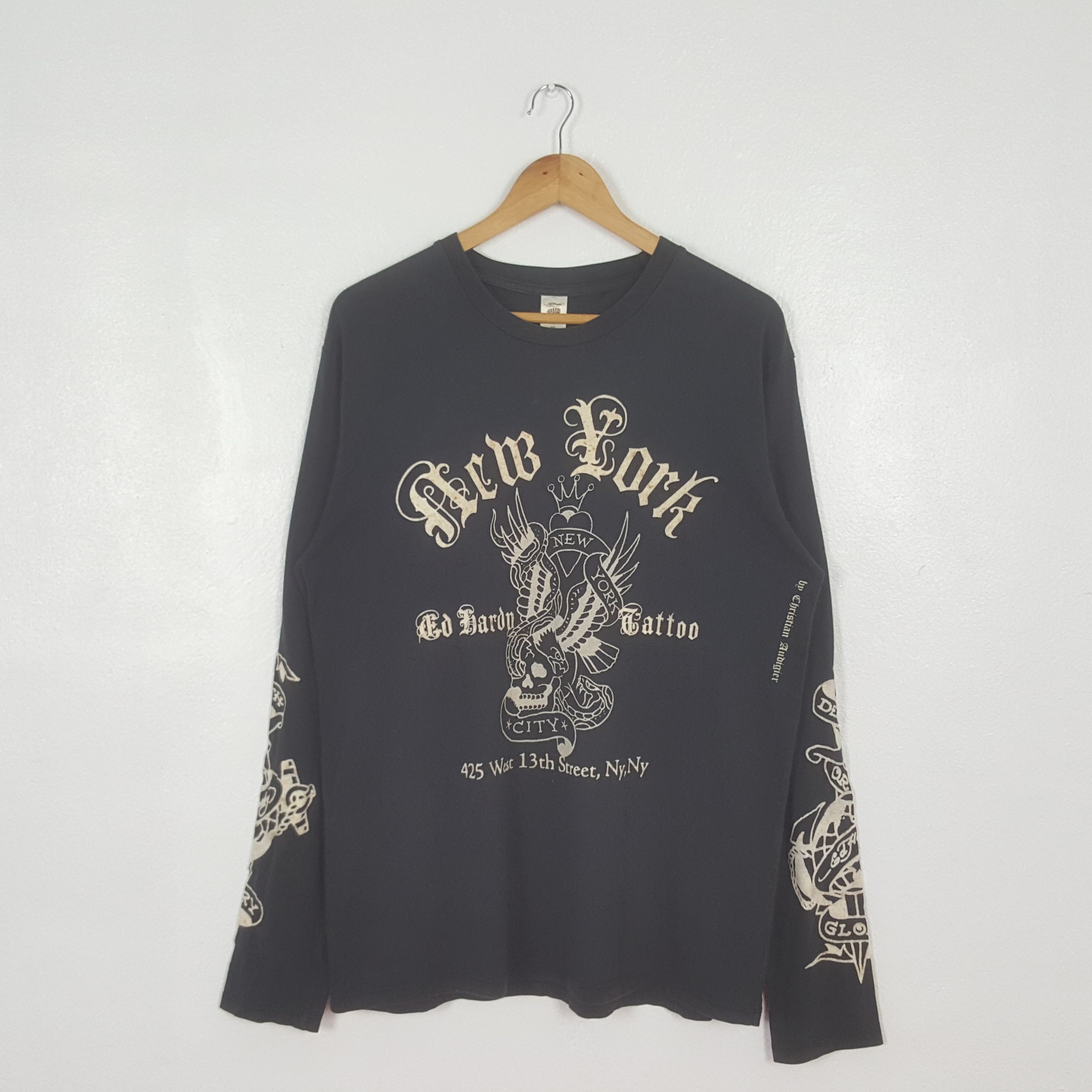 Ed Hardy Vintage Ed Hardy by Christian Audigier Tshirt C312N3 Size US L / EU 52-54 / 3 - 1 Thumbnail