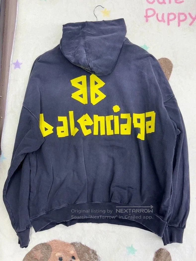 Balenciaga Balenciaga Logo Oversized Ripped Hoodie. Size US M / EU 48-50 / 2 - 3 Thumbnail