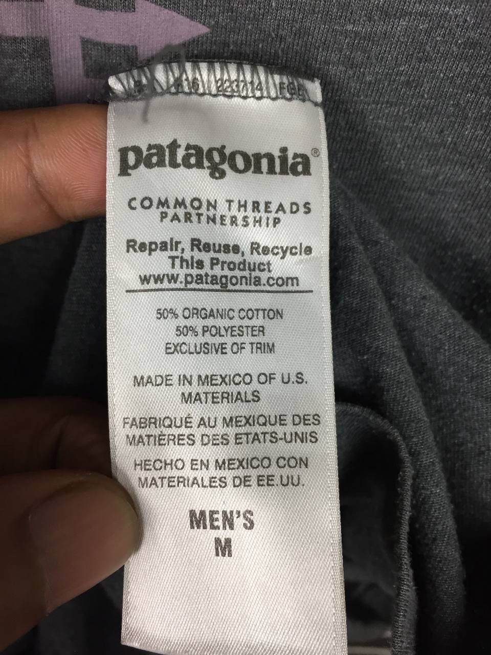 Patagonia × Vintage Patagonia Outdoor Brand Flying Fish Trident Slim Fit Tee Size US M / EU 48-50 / 2 - 12 Thumbnail
