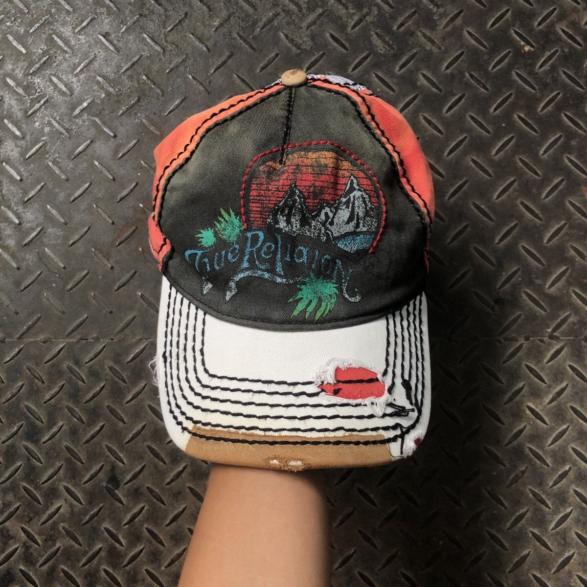 True Religion 🚫 SOLD 🚫 Vintage True Religion Mountain Distressed Hat Size ONE SIZE - 2 Thumbnail