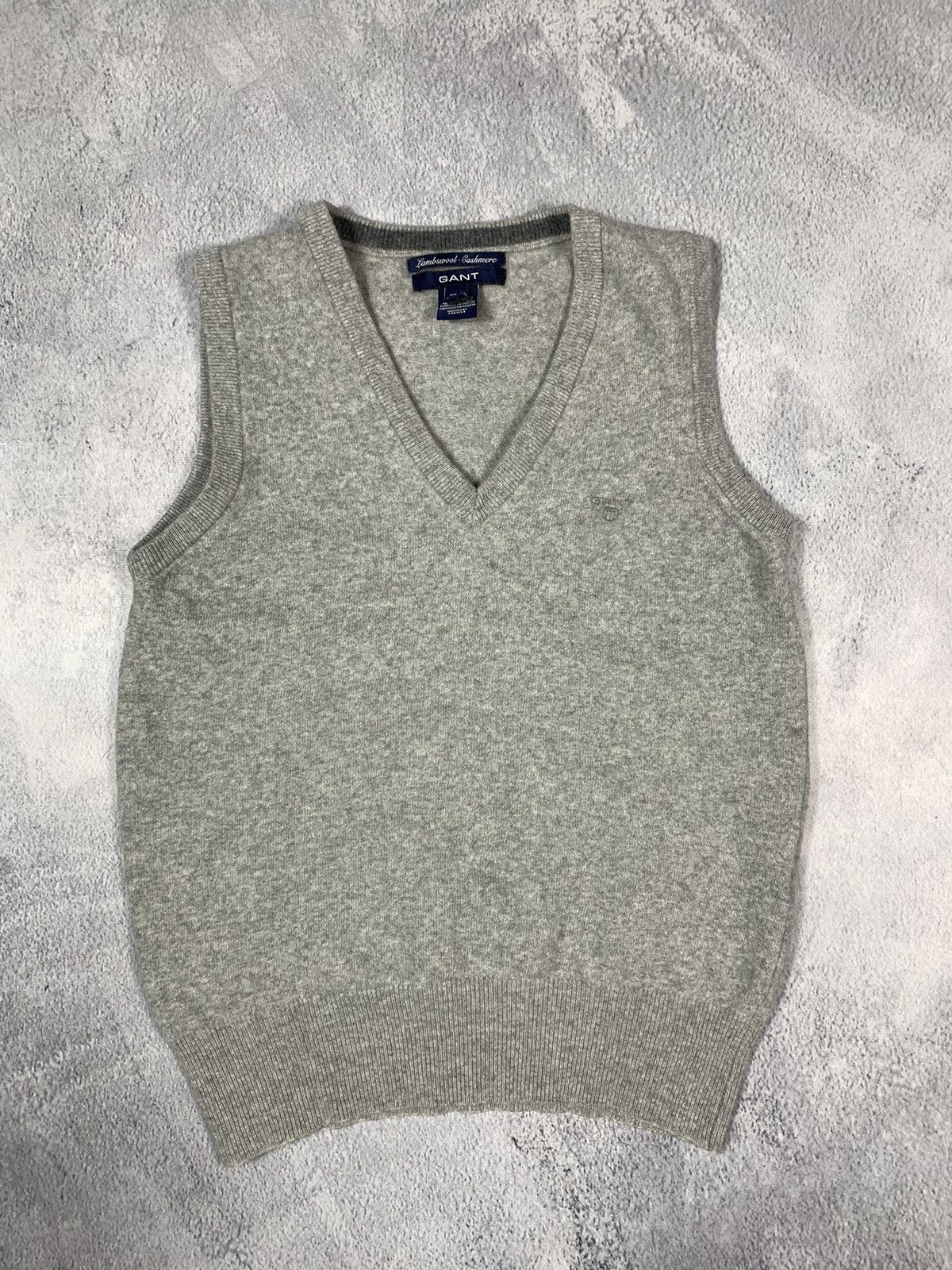 Gant × Vintage Vinathe Y2K Gant cashmere wool vest oldmoney style size L Size L / US 10 / IT 46 - 1 Thumbnail