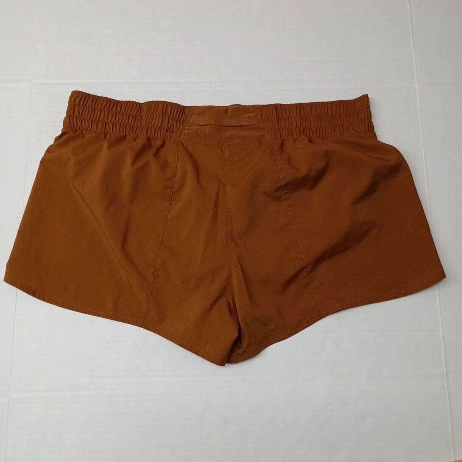 Nike Nike Women's One Dri-FIT Mid-Rise Shorts 3in Brown Size XL Size 38" / US 16 / IT 52 - 6 Thumbnail