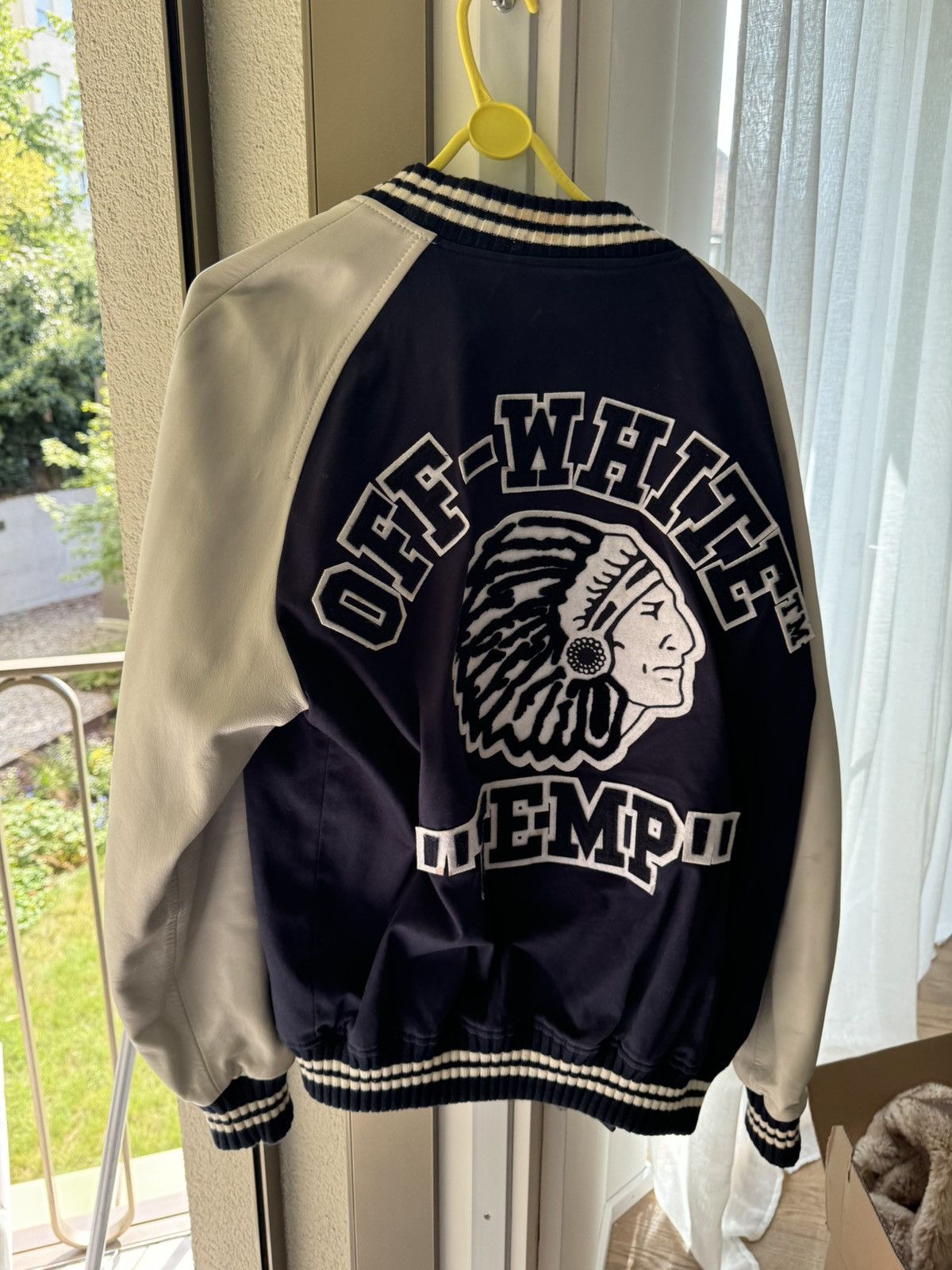 Off-White Off White Bomber Size US L / EU 52-54 / 3 - 11 Thumbnail