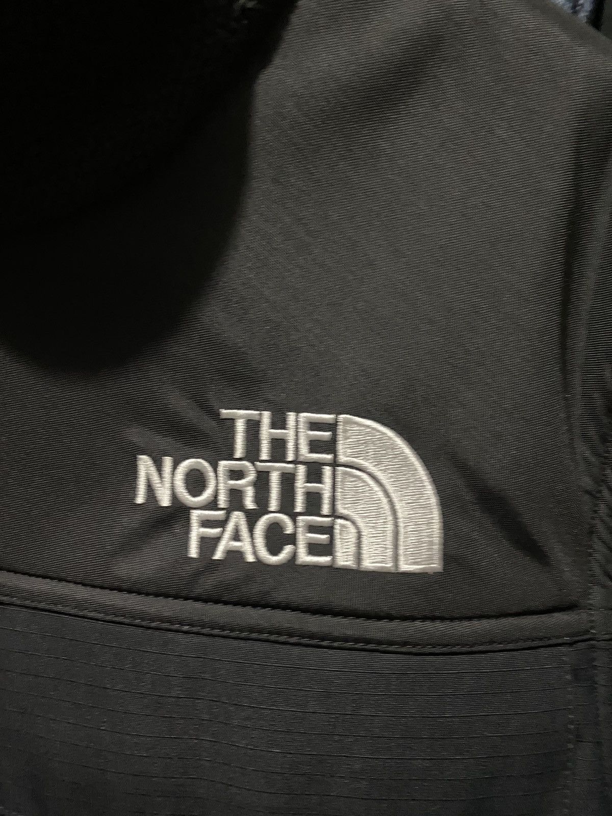 Supreme × The North Face The North Face X Supreme Gore Tex Size US S / EU 44-46 / 1 - 5 Thumbnail