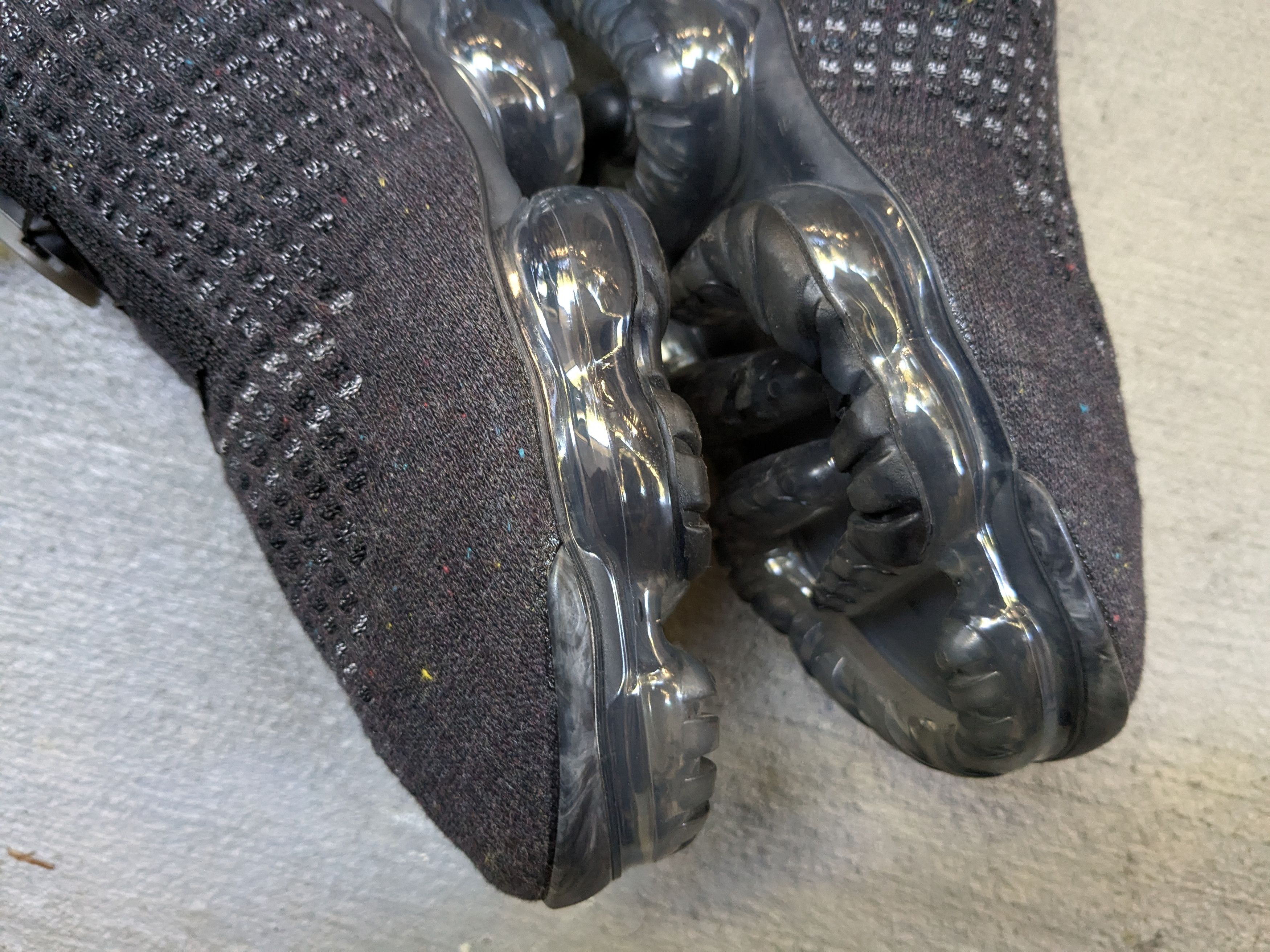 Nike Nike Air VaporMax Flyknit 2020 10.5 Black Gray CJ6740-002 Size US 10.5 / EU 43-44 - 6 Thumbnail