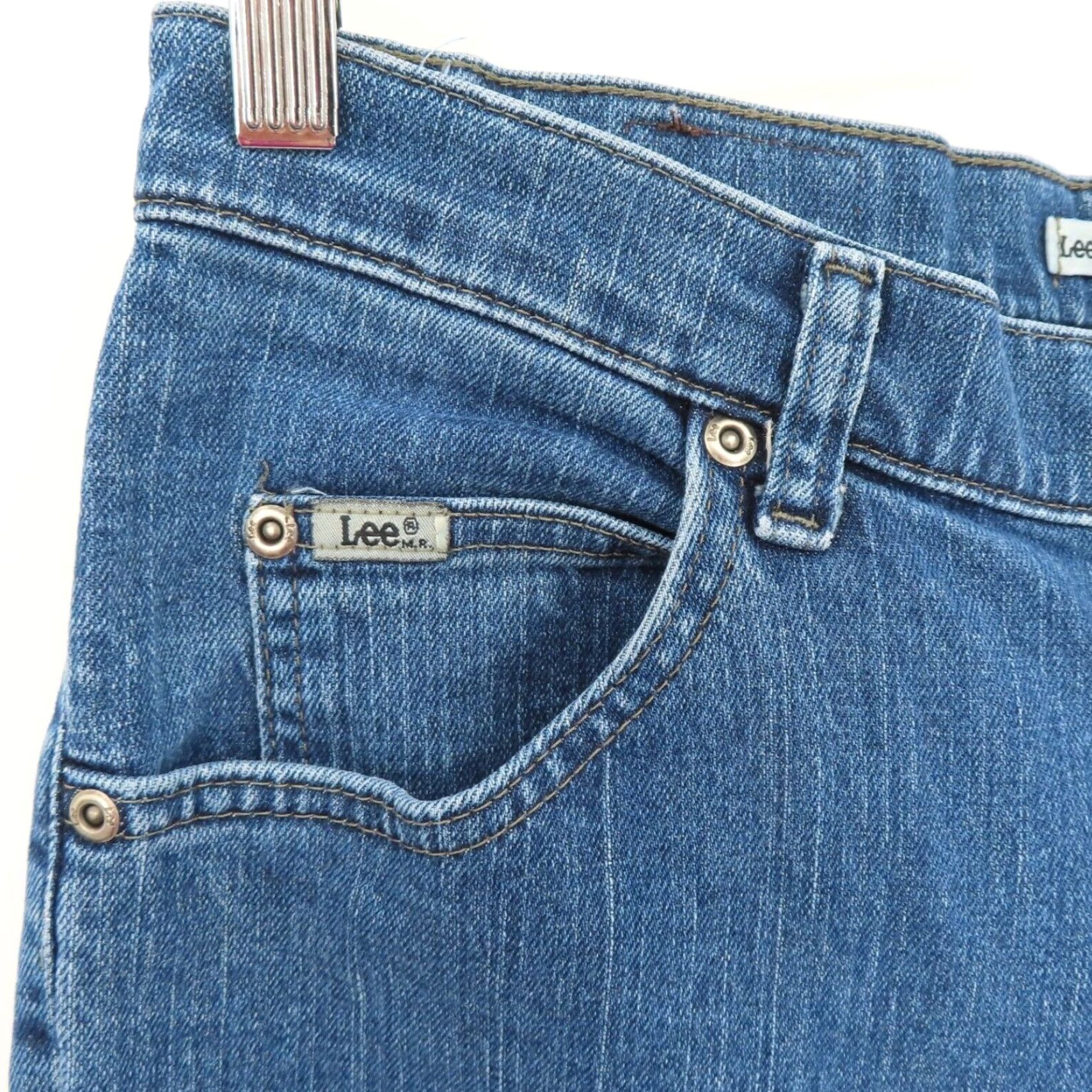 Lee Lee Womens Jeans 10S Bootcut Relaxed Mid Wash Denim Cotton 5-Pocket 10 Regular Shorts Short 30" Inseam Blue jeans Size 32" / US 10 / IT 46 - 3 Thumbnail