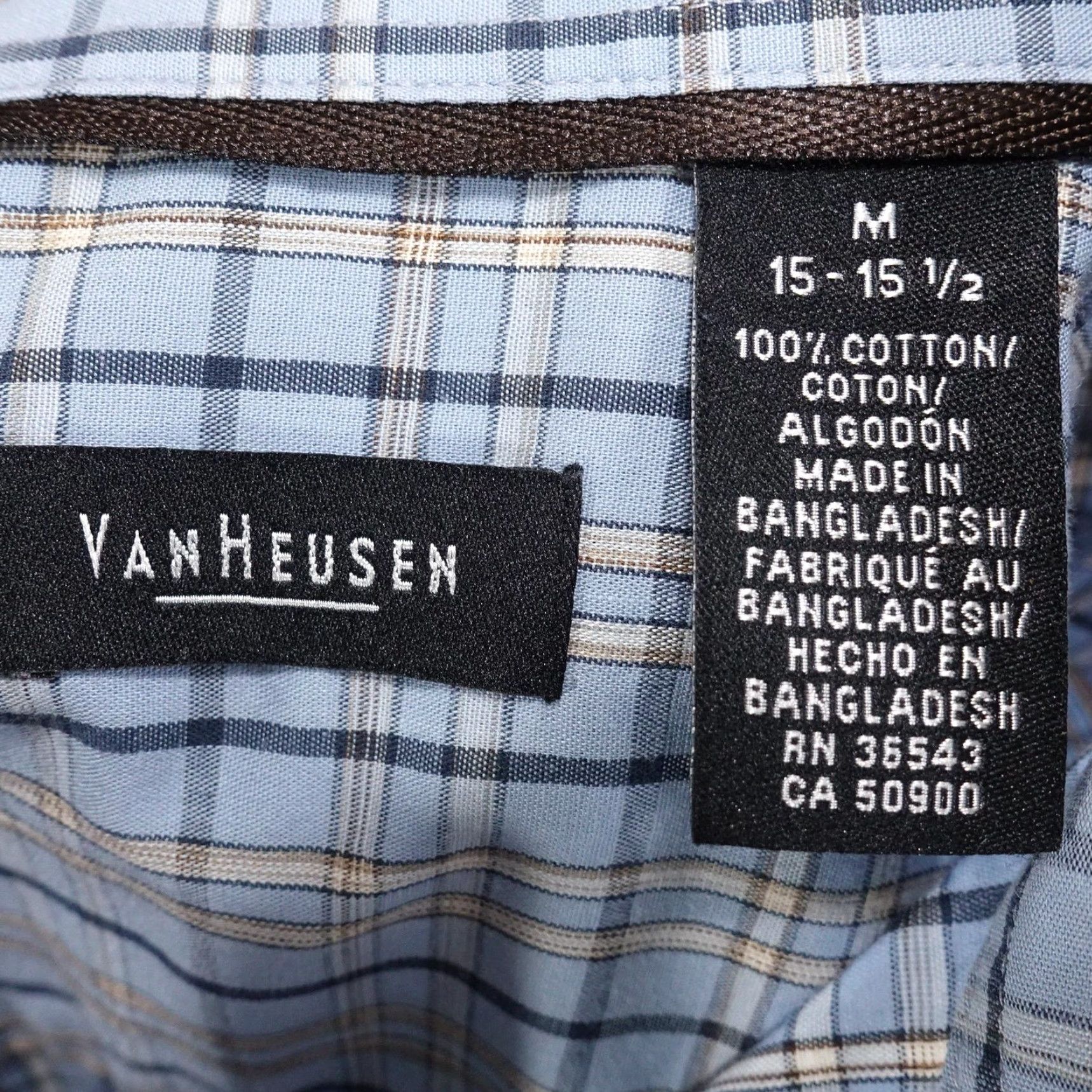 Van Heusen VINTAGE Van Heusen Shirt Mens Medium Blue Plaid Short Sleeve Button Front Cotton Pocket Shirt (Men) Size US M / EU 48-50 / 2 - 6 Thumbnail