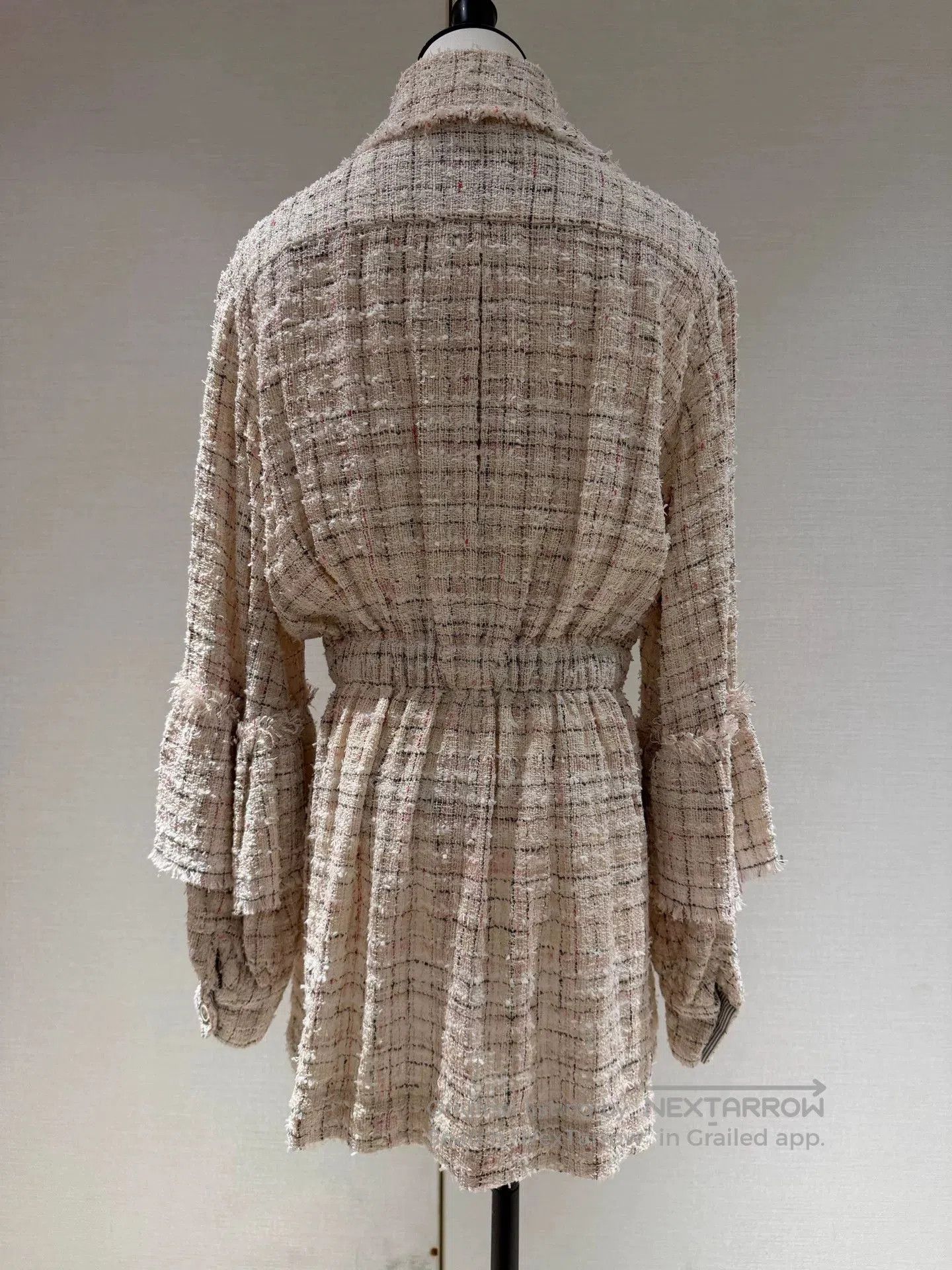 Chanel Chanel 18 White Plaid Fringe Coat. Size XS / US 0-2 / IT 36-38 - 2 Thumbnail