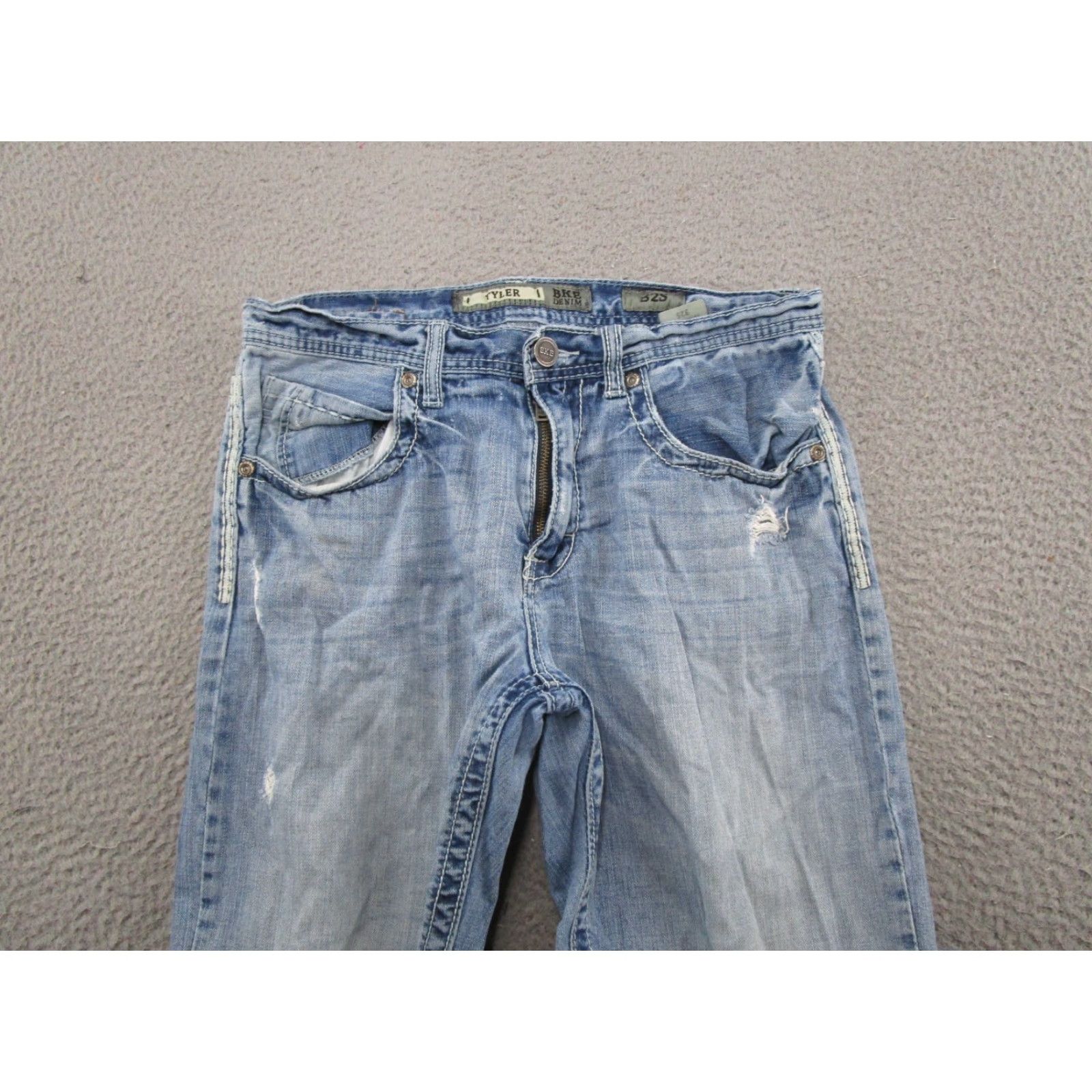 Vintage BKE Buckle Tyler Bootcut Blue Distressed Denim Jeans Mens Size 32S Size US 32 / EU 48 - 3 Thumbnail