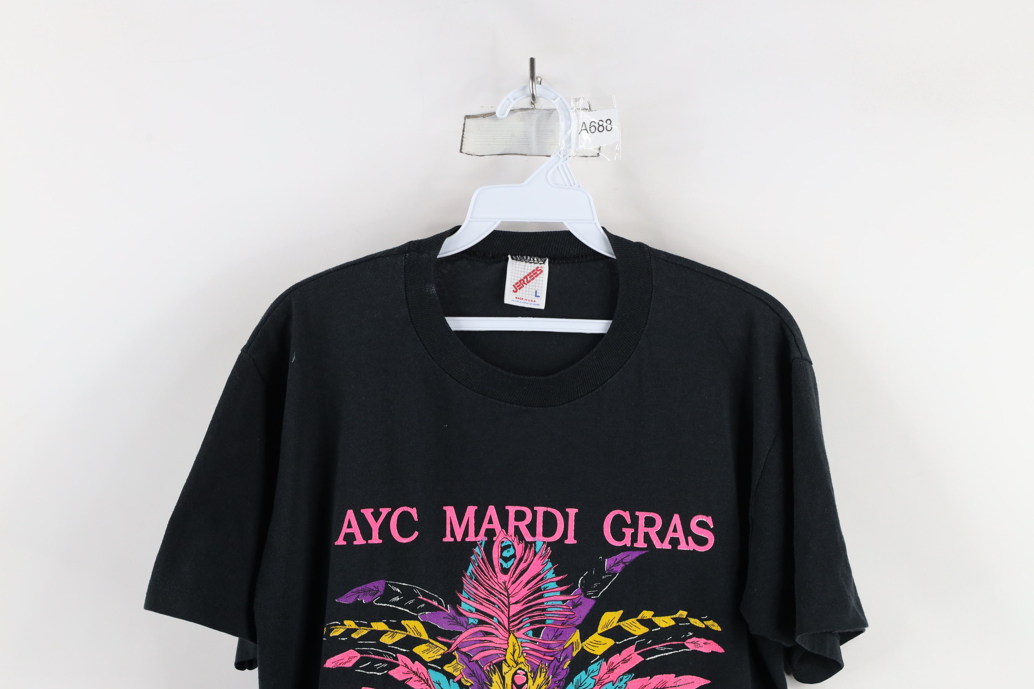 Vintage Vintage 90s Streetwear Mardi Gras French Quarter T-Shirt USA Size L / US 10 / IT 46 - 2 Thumbnail